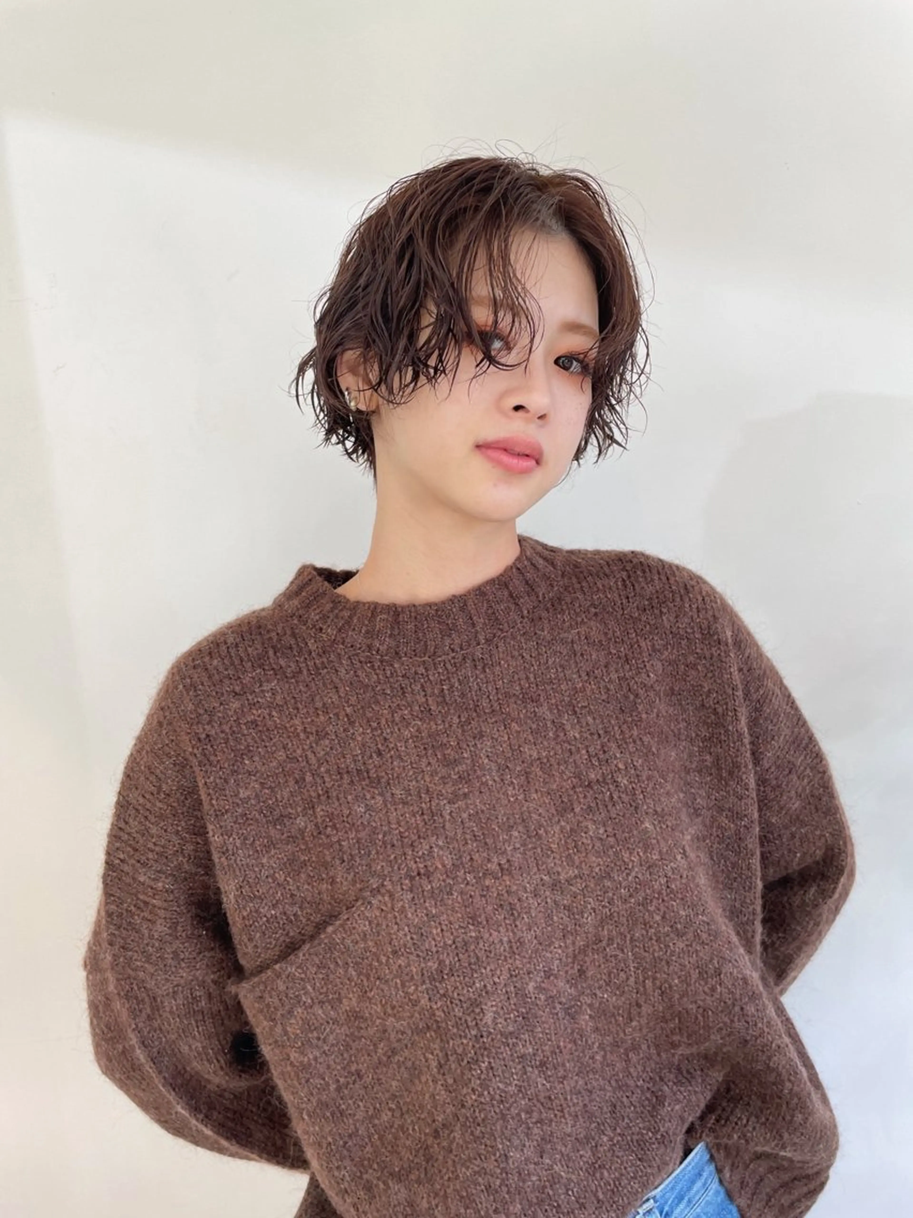 ショート カラー ベージュカラー ブラウンカラー 竹中 彩音のヘアスタイル