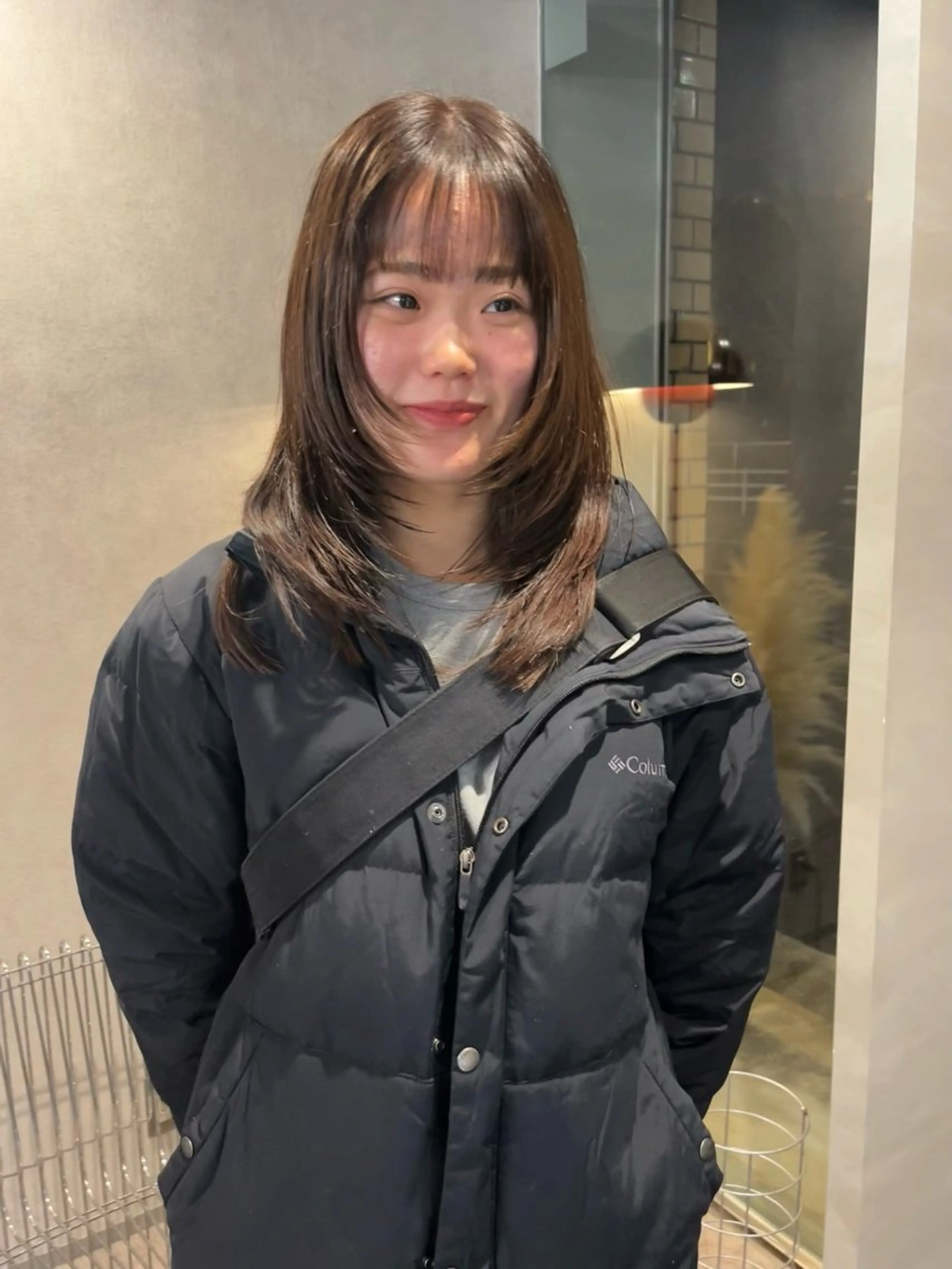 ミディアム カラー ブラウンカラー 透明感カラー 顔まわりレイヤー 顔周りカット レイヤーカット カット ヘアカラー トリートメント yuumi/大濠🪷 顔周り/ハイトーンのヘアスタイル