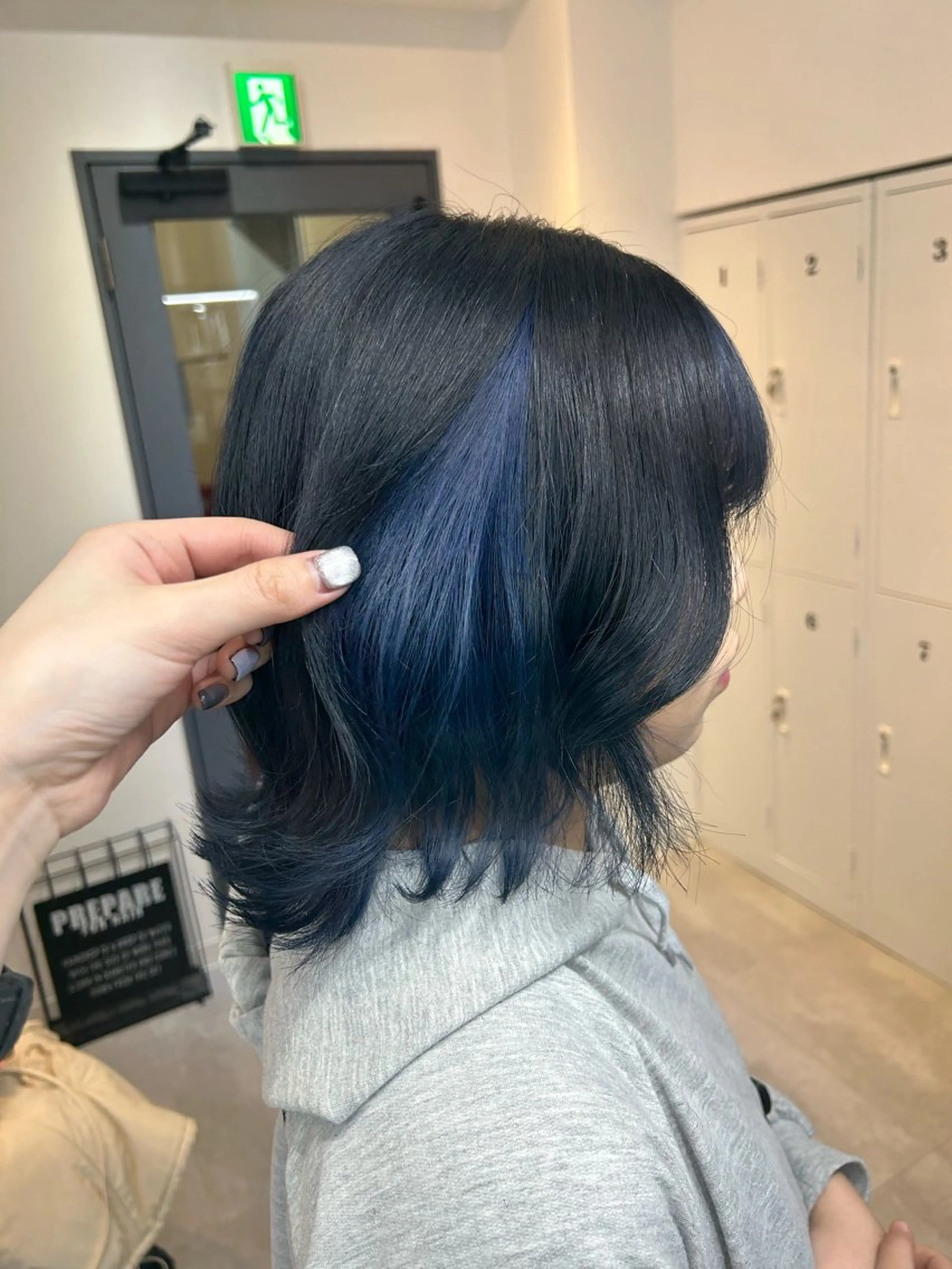 ショート カラー ブルーカラー インナーカラー ENA💗NEXT /ハイトーンエクステのヘアスタイル