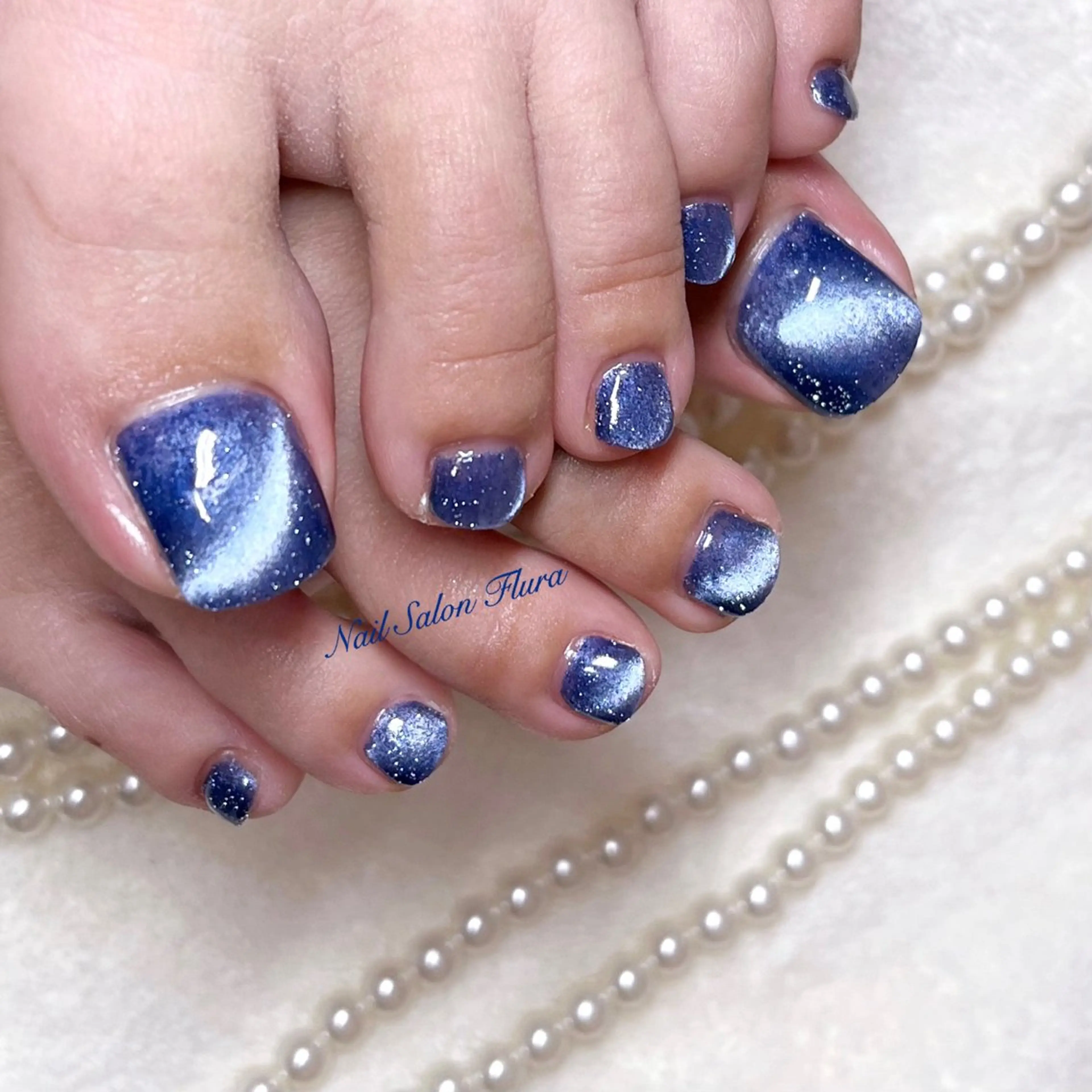 ネイル マグネットネイル NailSalon Fluraのネイルデザイン