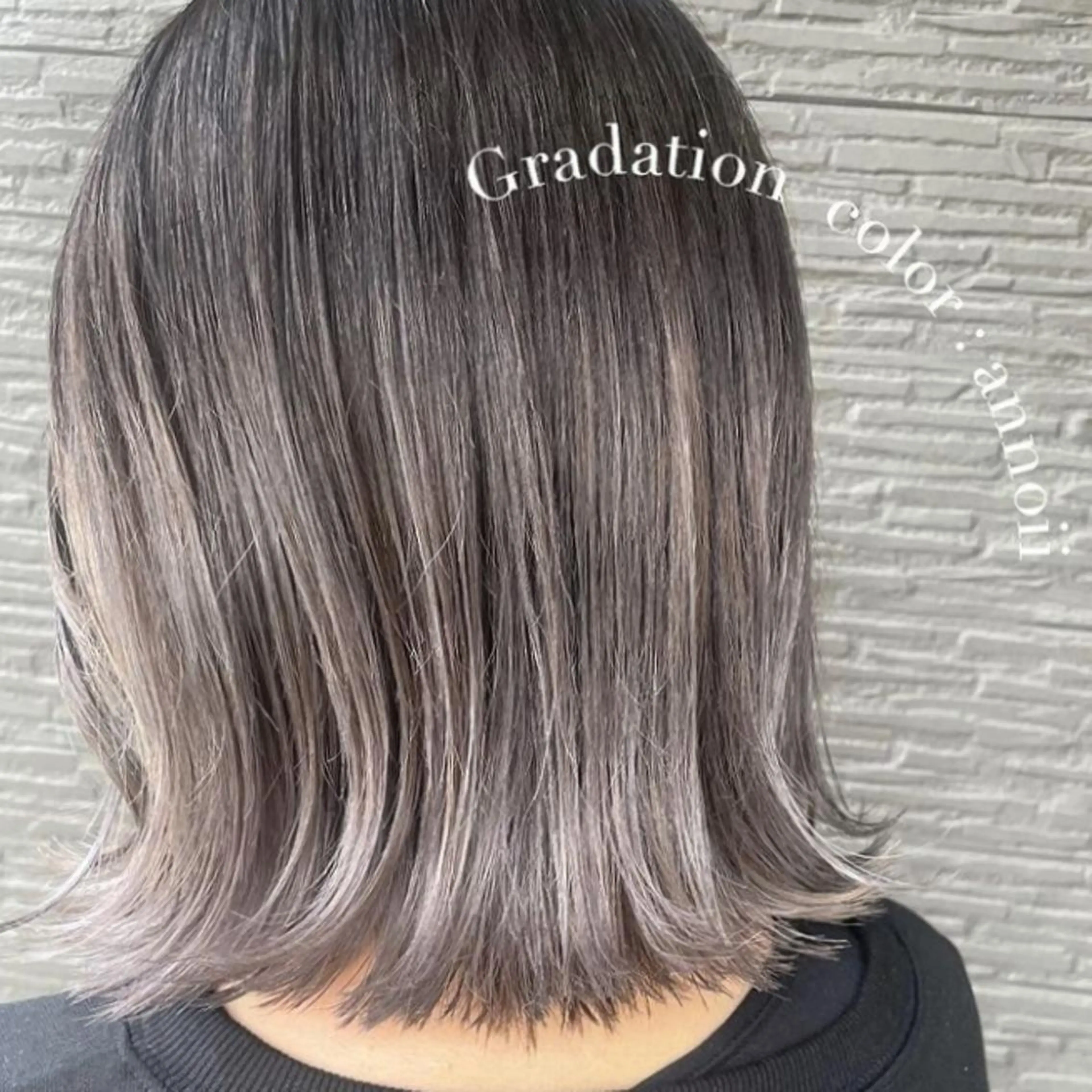 ミディアム カラー annoii _pomのヘアスタイル
