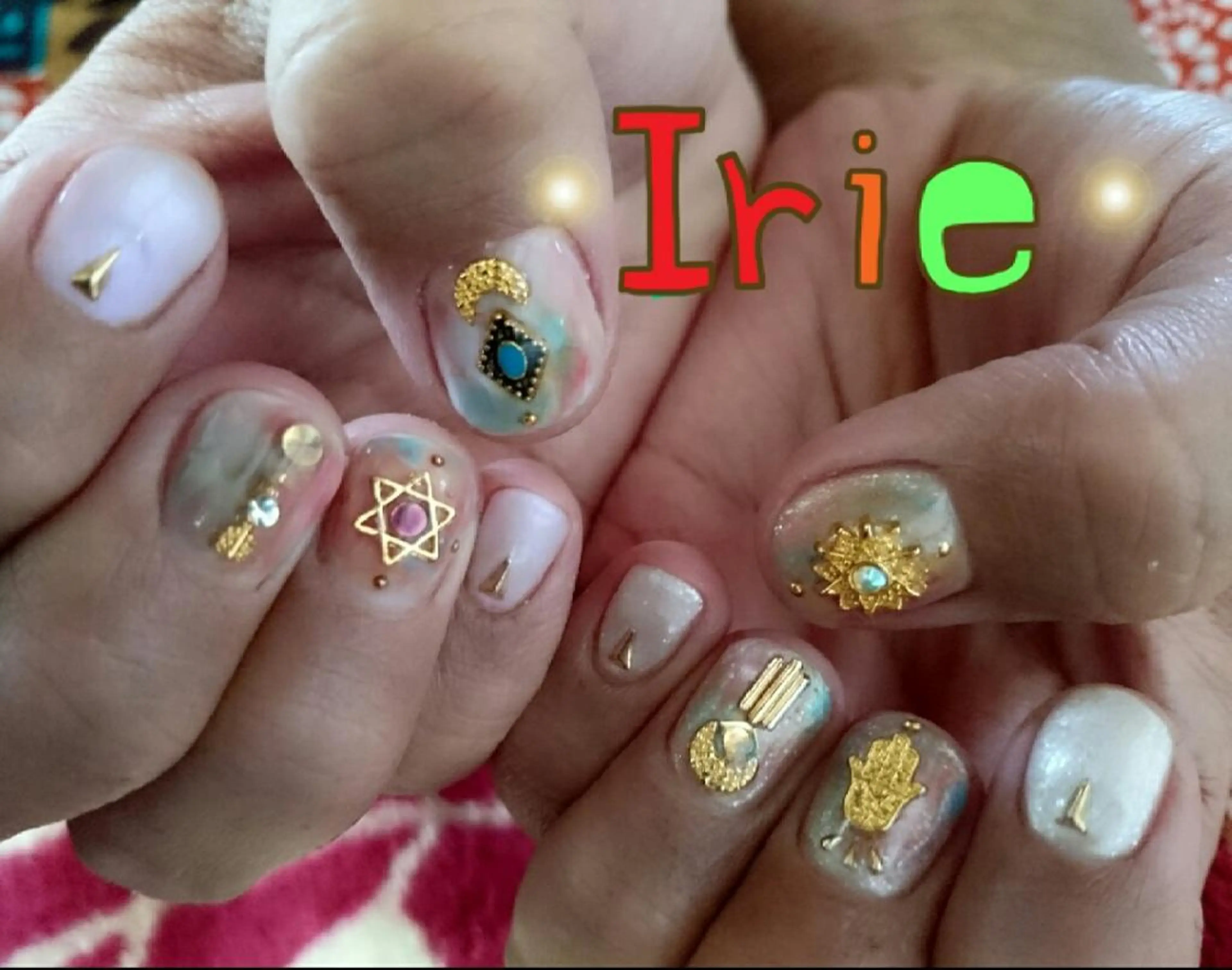 ネイル 與儀 知佳のネイルデザイン