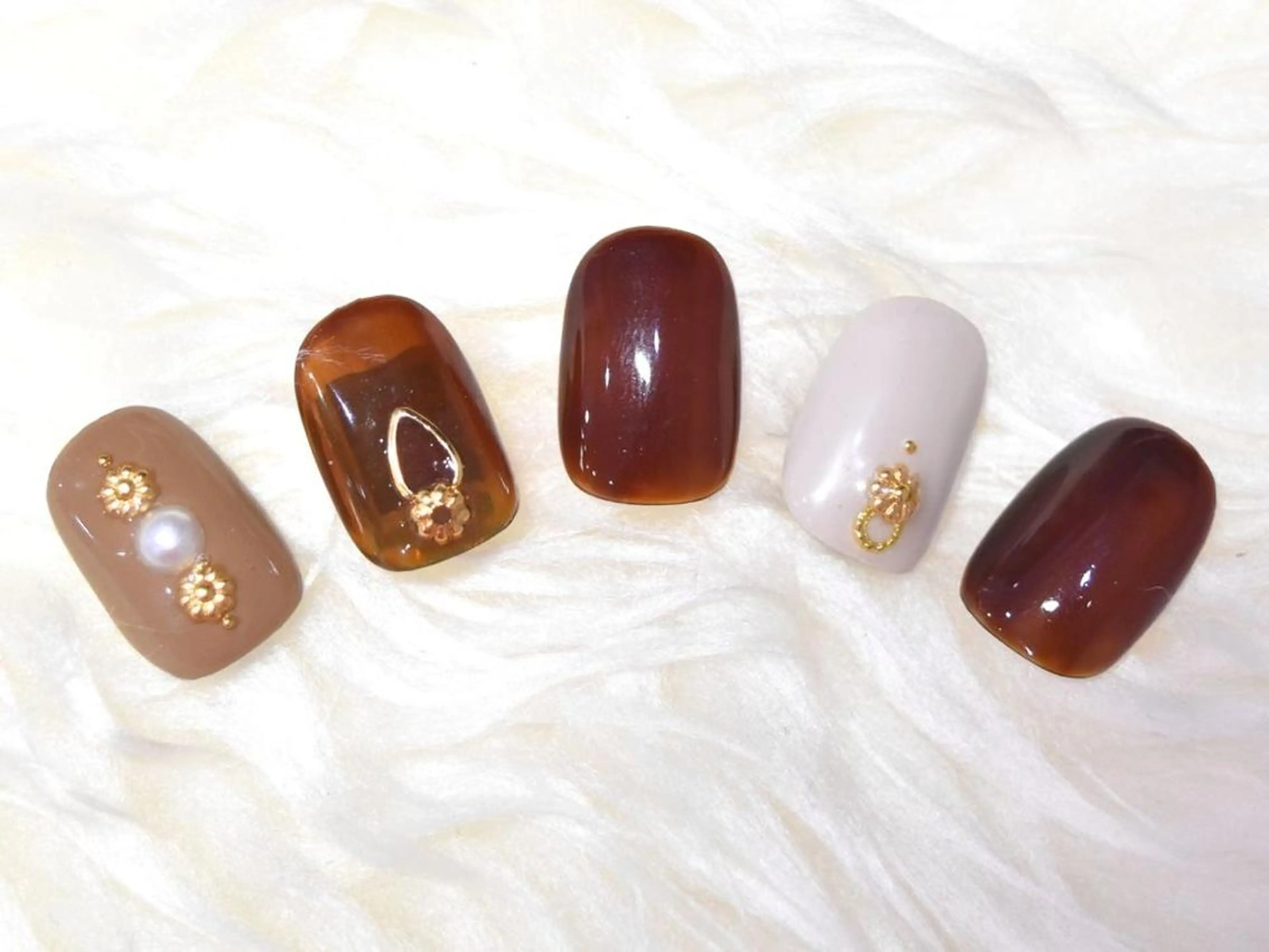 ネイル ハンドネイル Nail&eye Belire 新宿のネイルデザイン