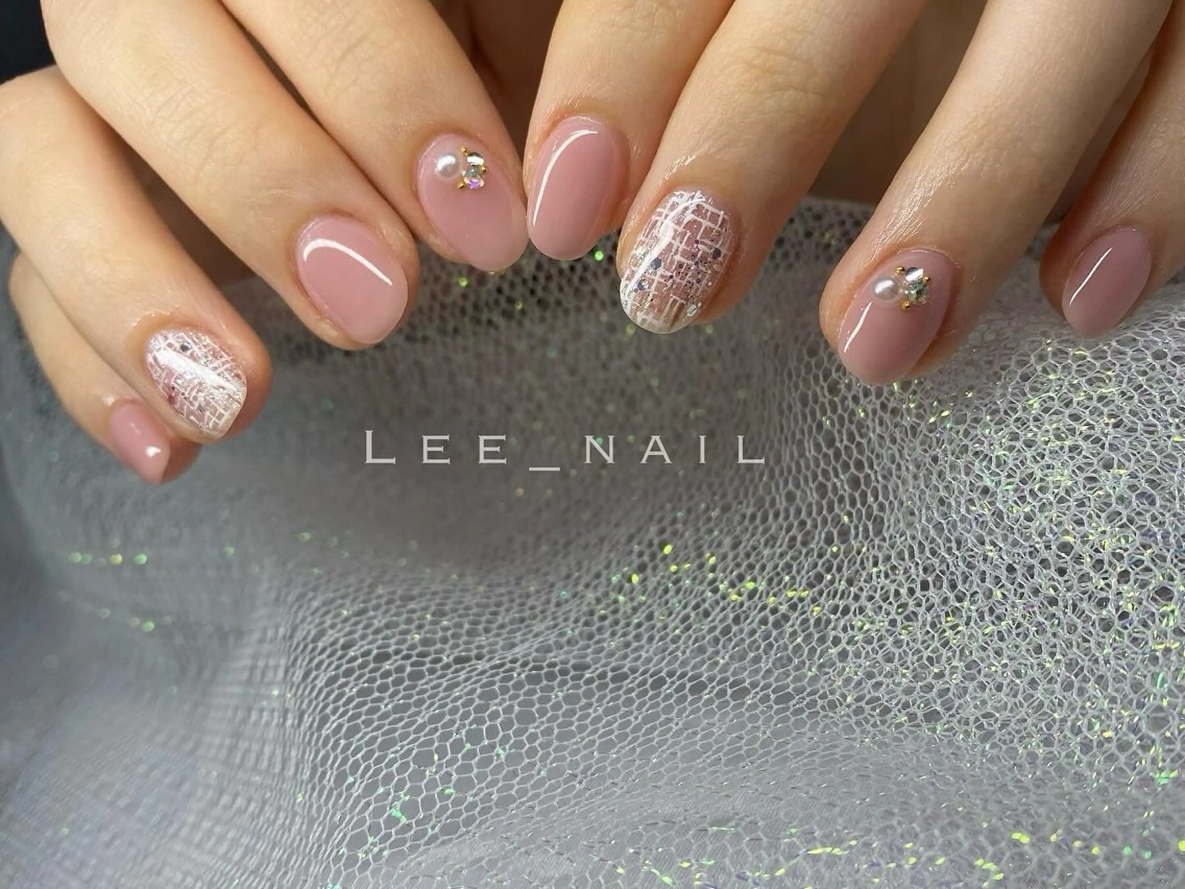 ネイル ピンク ツイードネイル ハンドネイル Lee_ nailのネイルデザイン