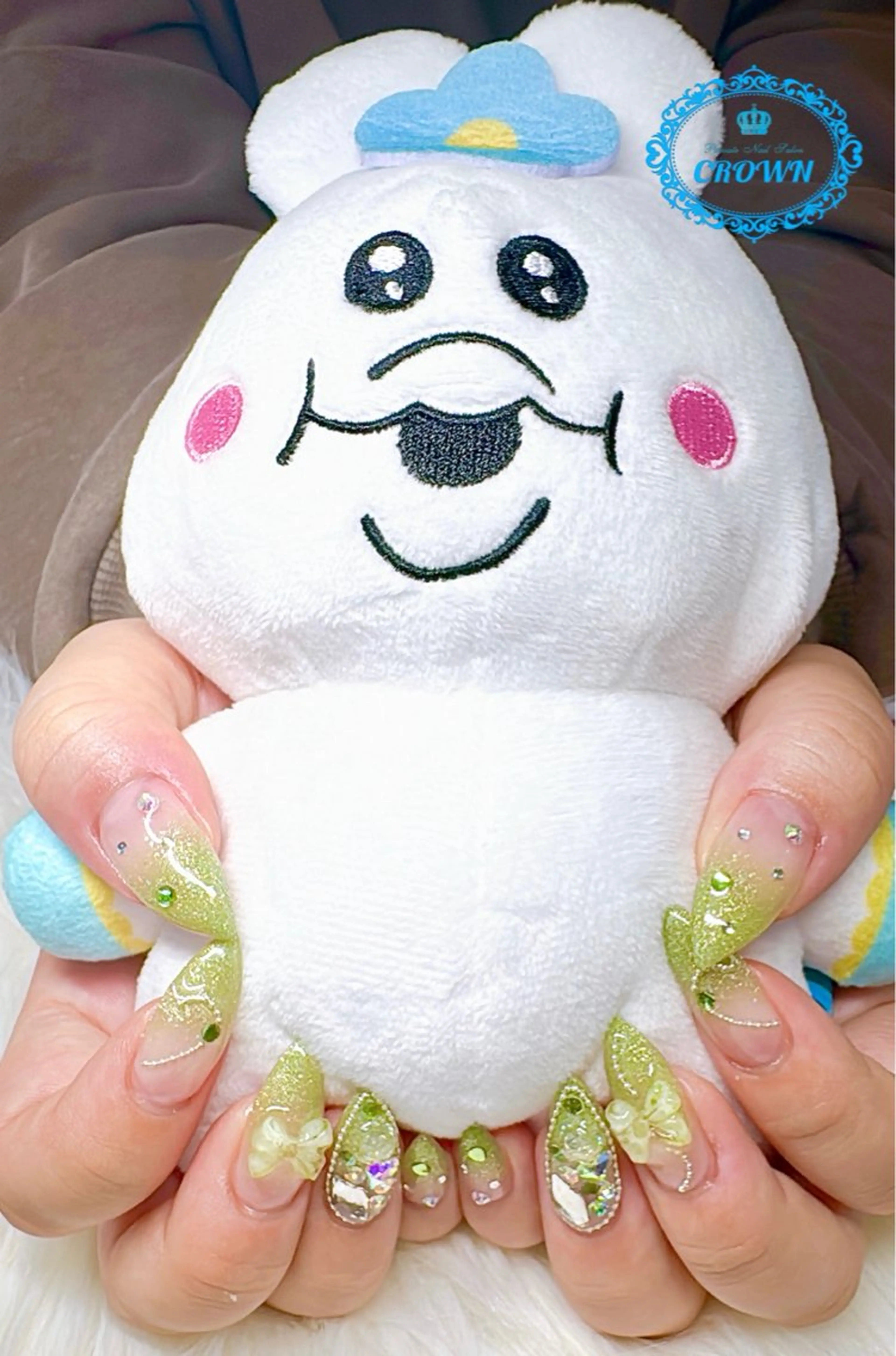 ネイル CROWN プライベートサロンのネイルデザイン