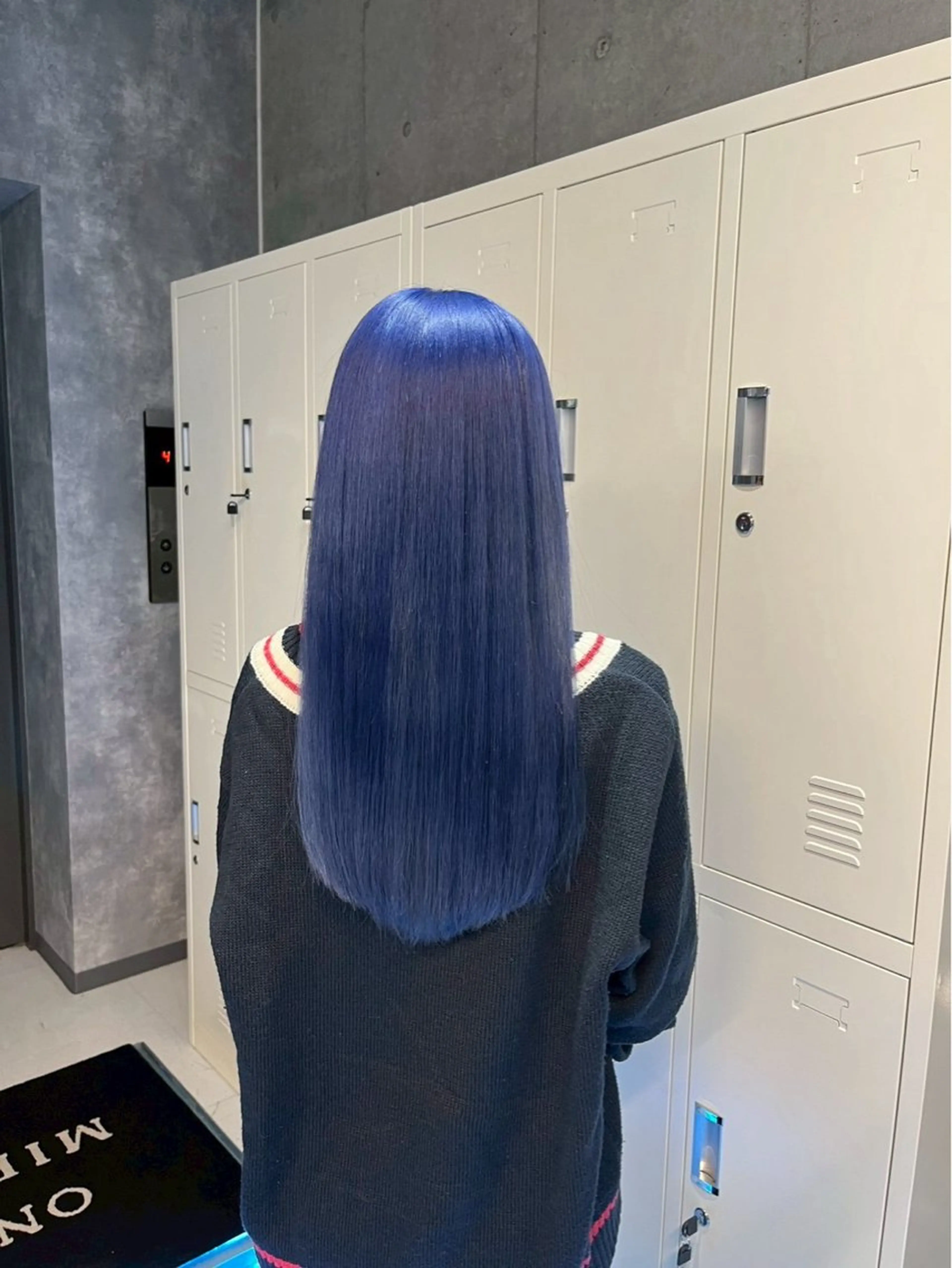 ロング カラー 🌈推し活ハイトーン 💫荒川結星のヘアスタイル