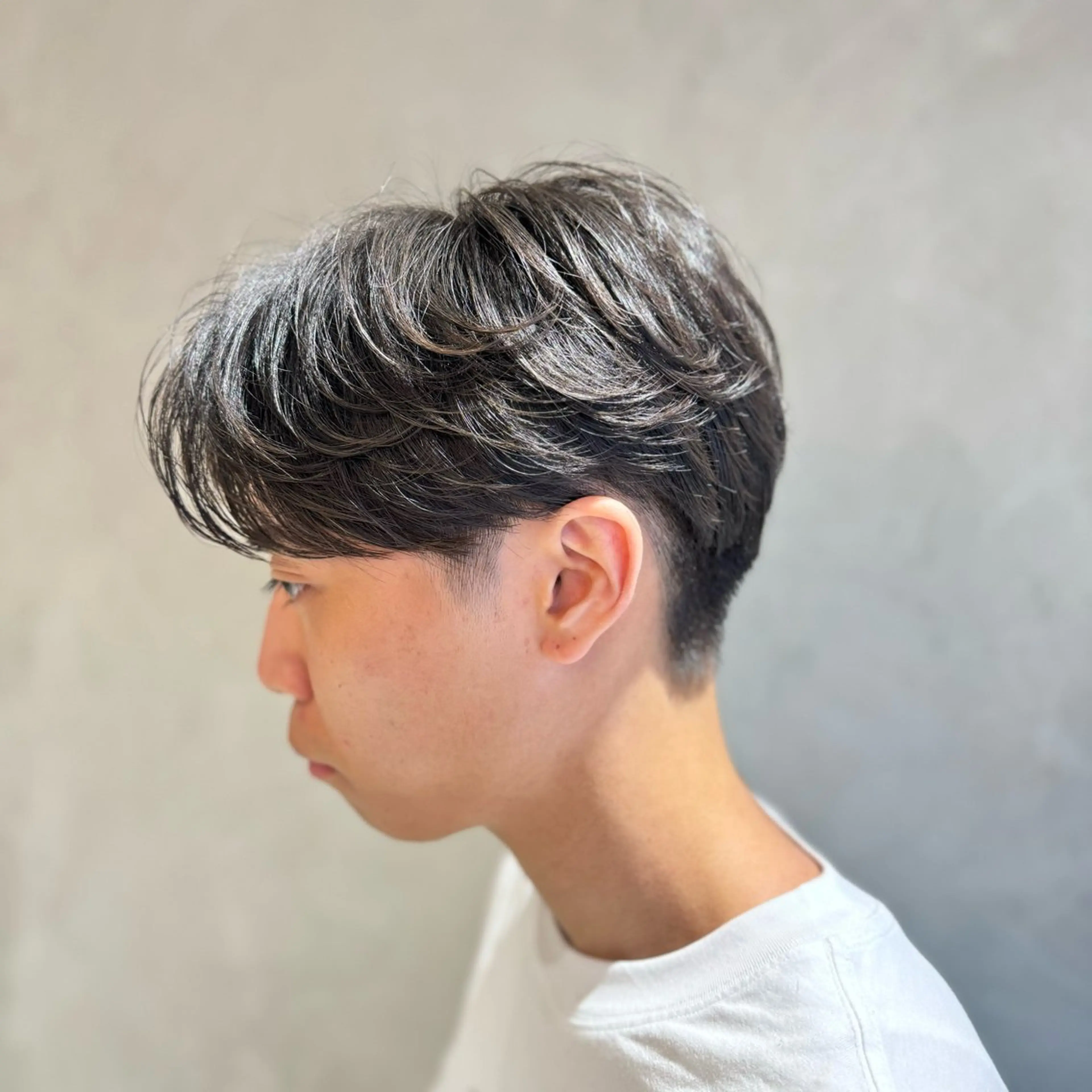 ショート パーマ メンズ メンズパーマ ニュアンスパーマ 横浜/レイヤー/ カネコのヘアスタイル