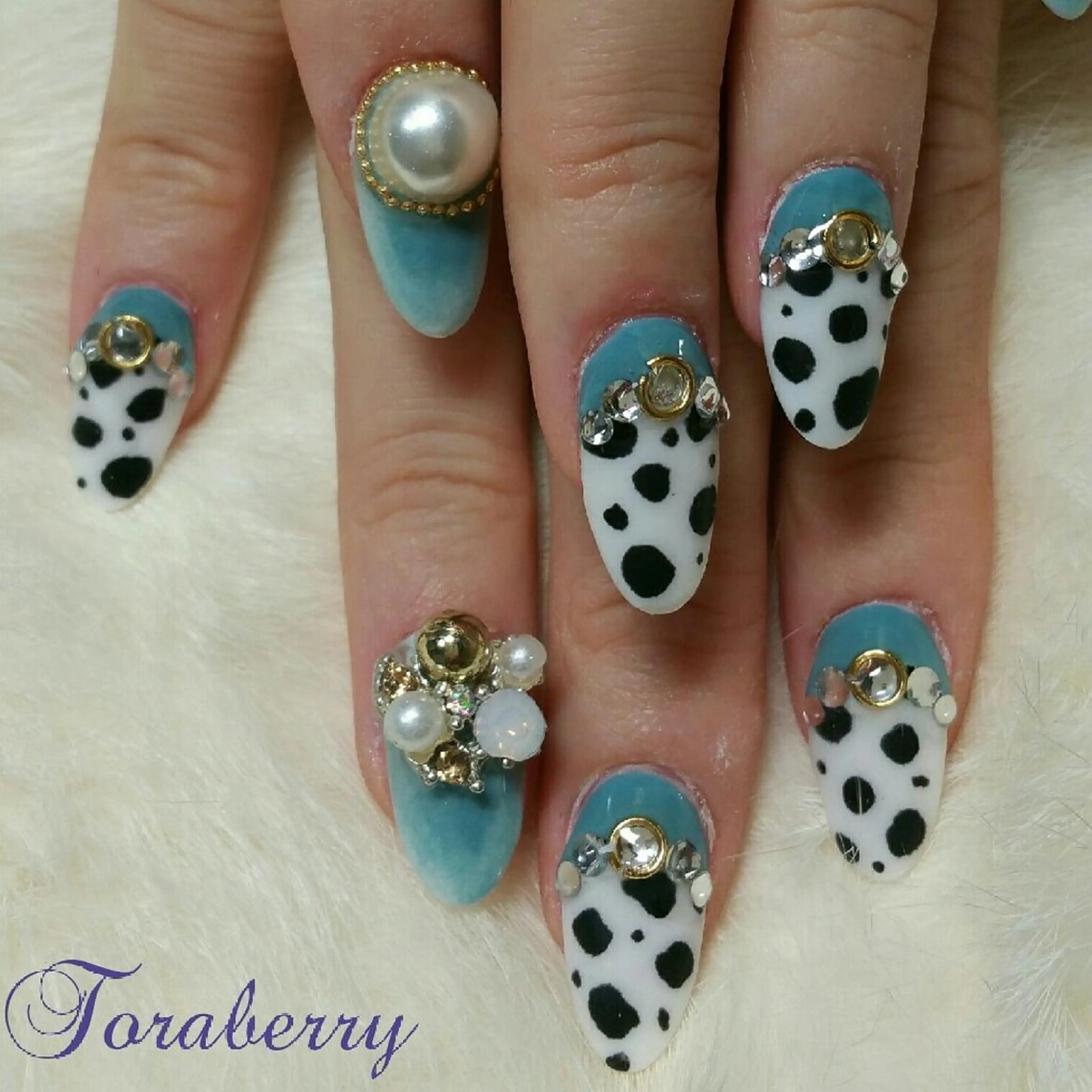 ネイル 持ち込み ネイリスト なつみのネイルデザイン