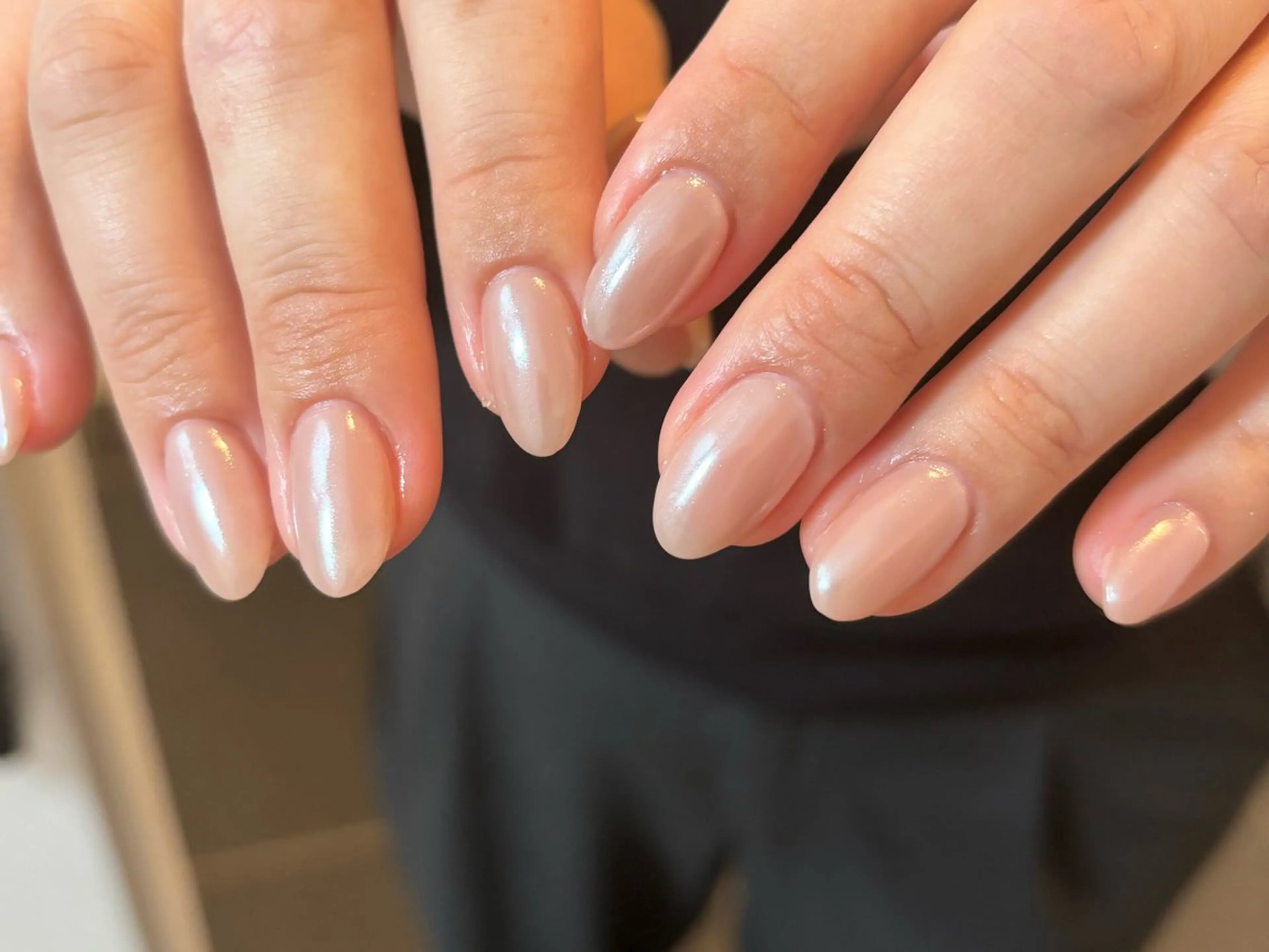 ネイル ミラーネイル ワンカラーネイル ホワイト ハンドネイル THE NAILERYのネイルデザイン