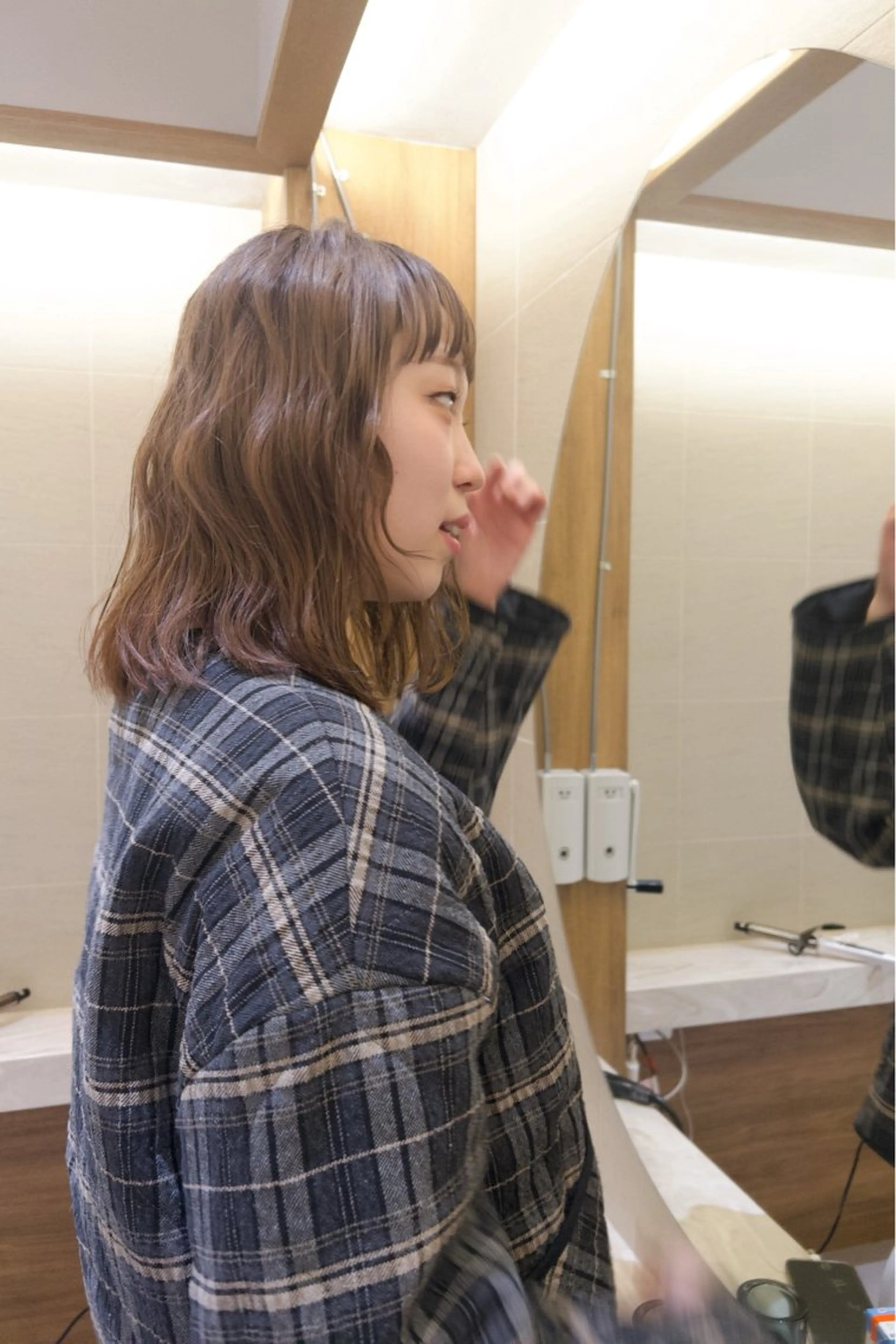 ミディアム カラー ヘアカラー manami /ショ ート/カットモデルのヘアスタイル