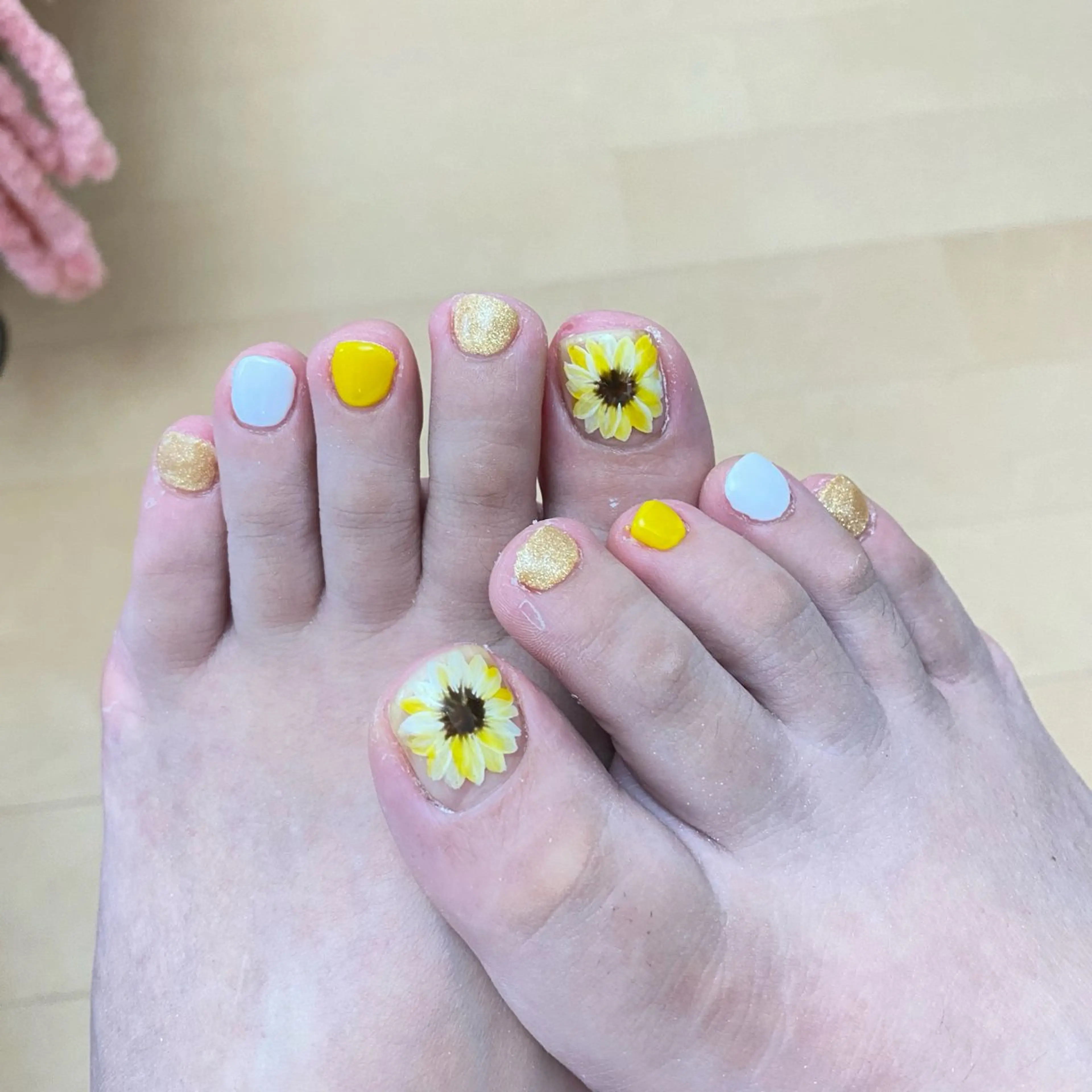 ネイル フットネイル フットネイル COCO +のエステ・リラクイメージ