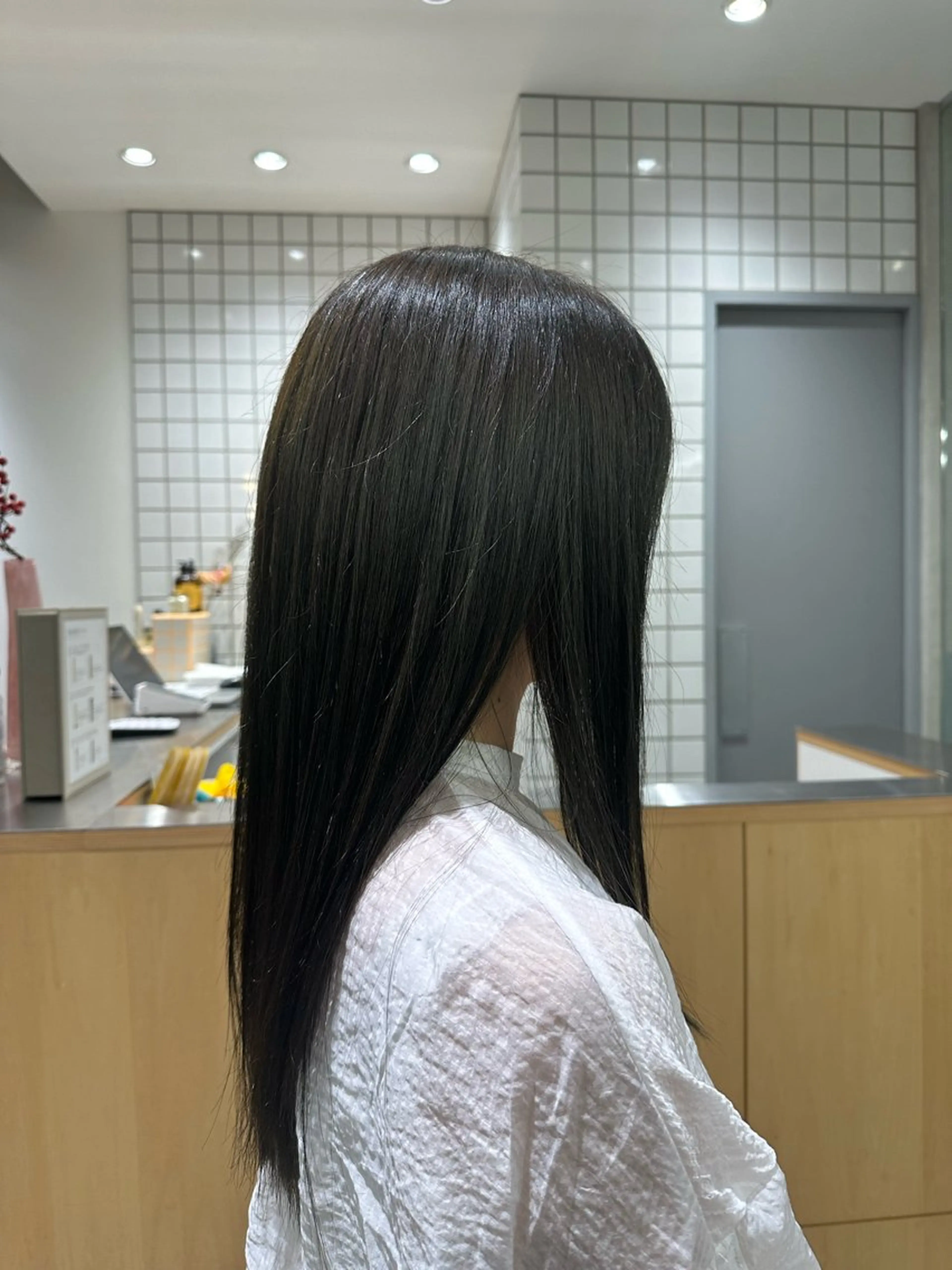 ロング ヘアカラー 🍇透明感カラー/ カットひかる🍒のヘアスタイル