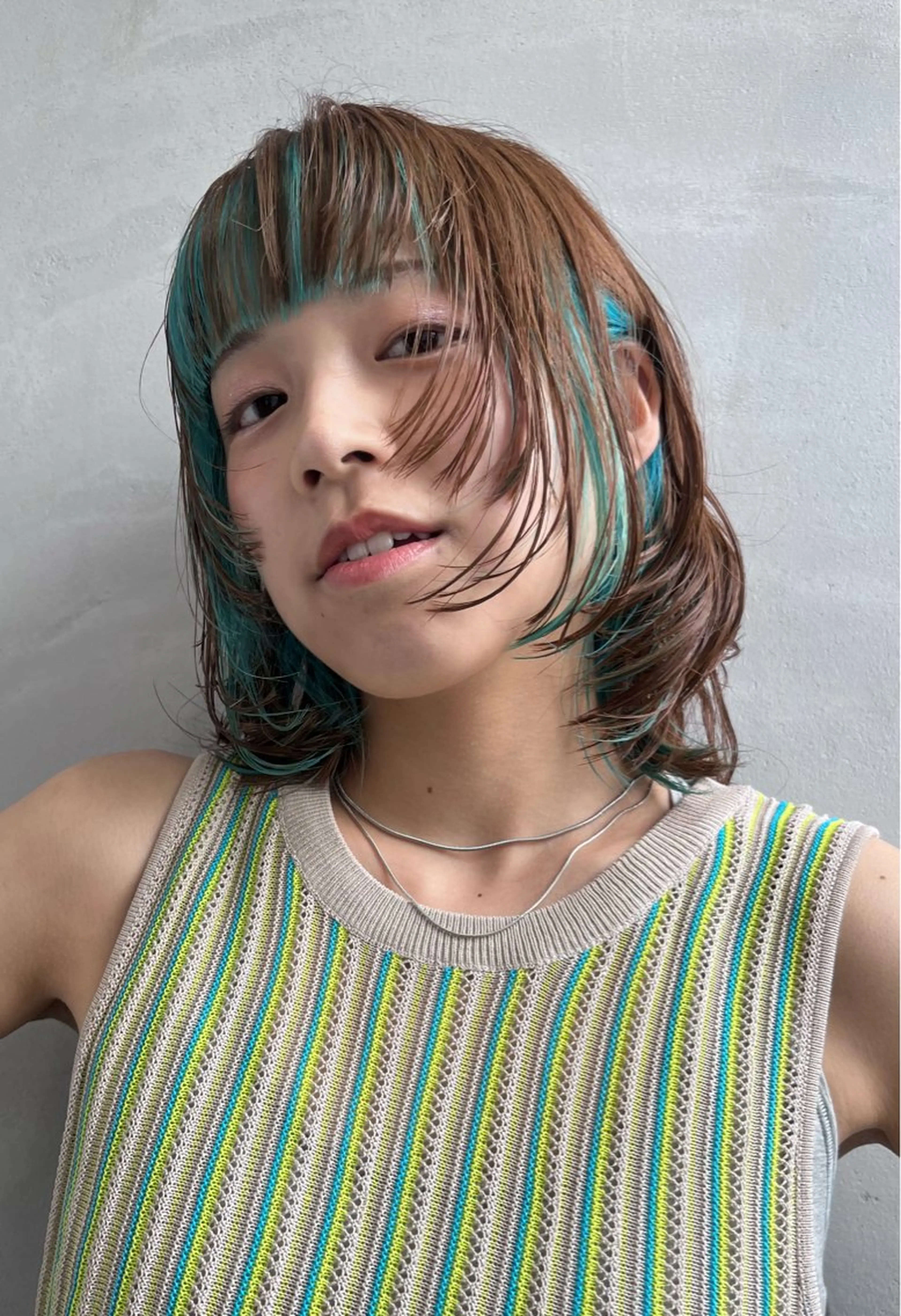 ミディアム 湯川 未咲希のヘアスタイル