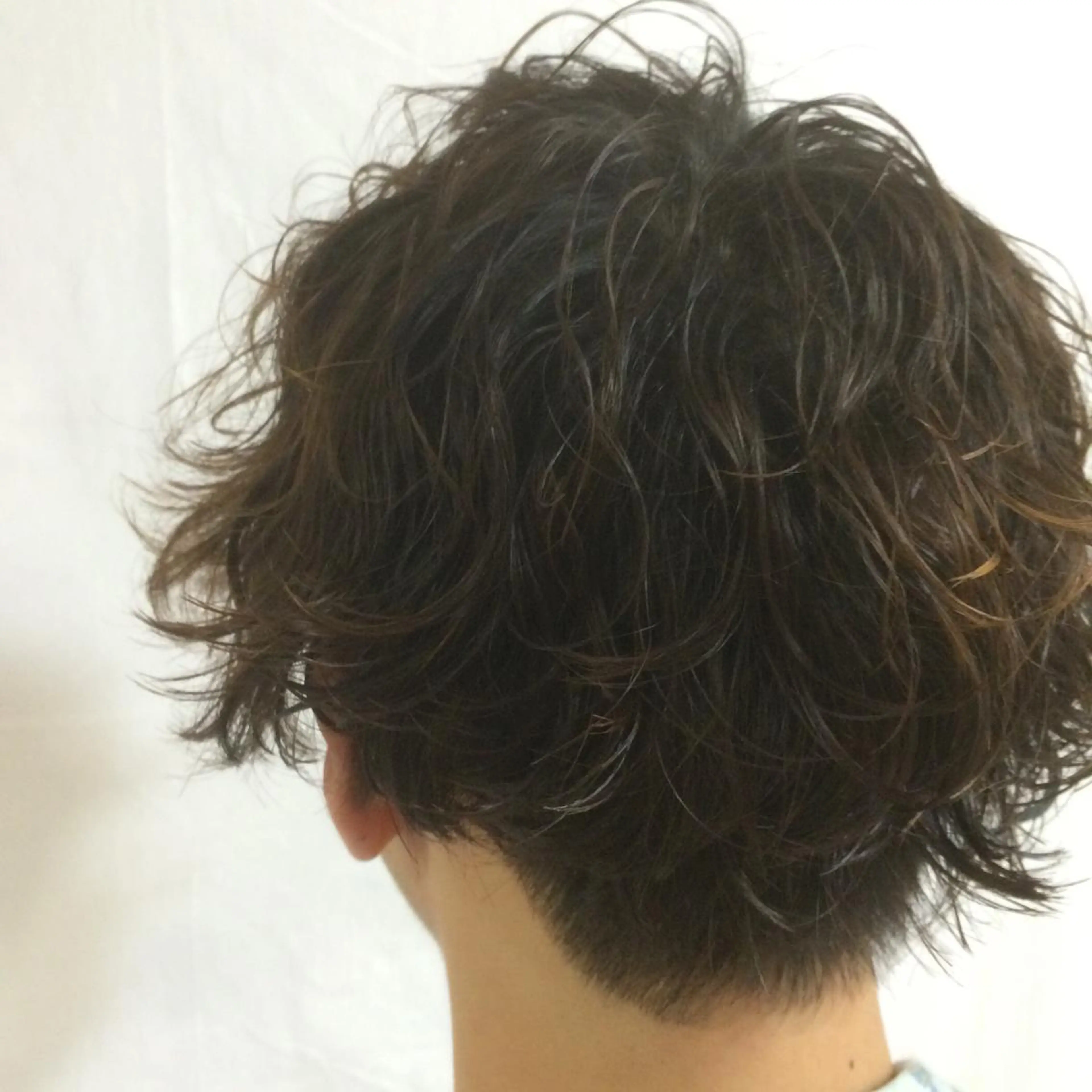 ミディアム パーマ メンズ ミディアムパーマ メンズパーマ 外ハネヘア circus by KENJE 町田店のヘアスタイル