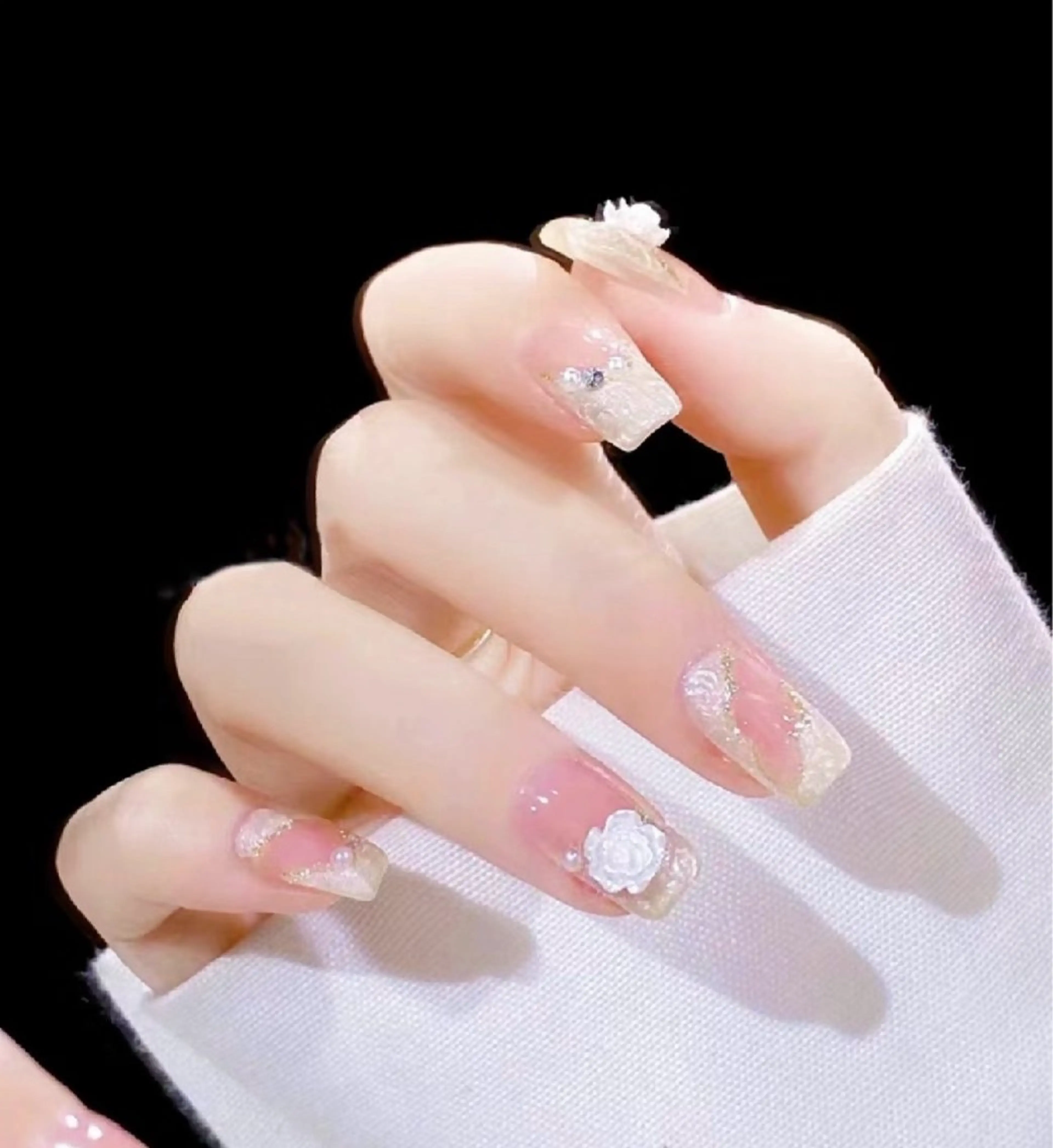 ネイル エンジェル ヒーリング 矢場町店のネイルデザイン