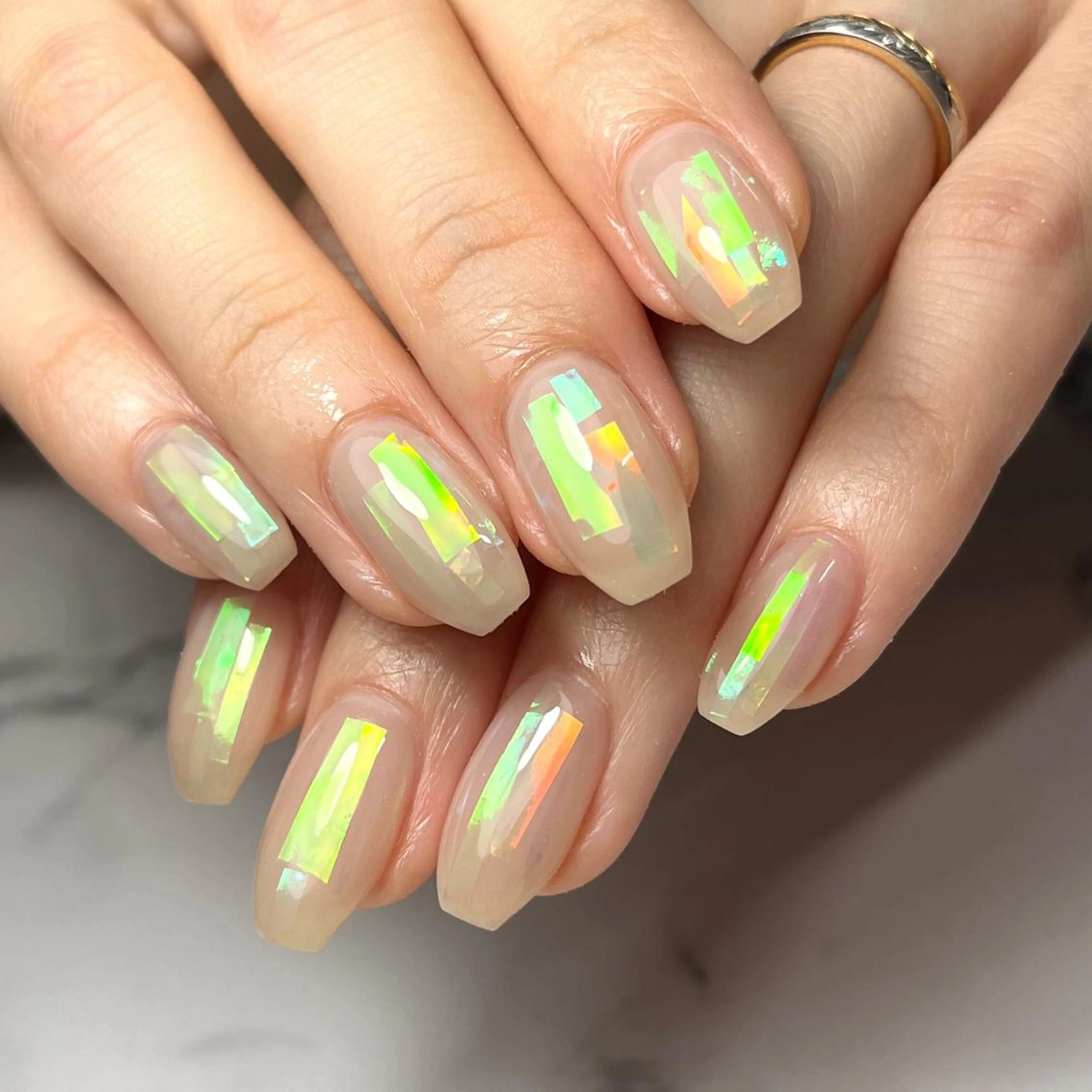 ネイル オーロラネイル ニュアンスネイル スクエアネイル ハンドネイル NAIL NOWのネイルデザイン