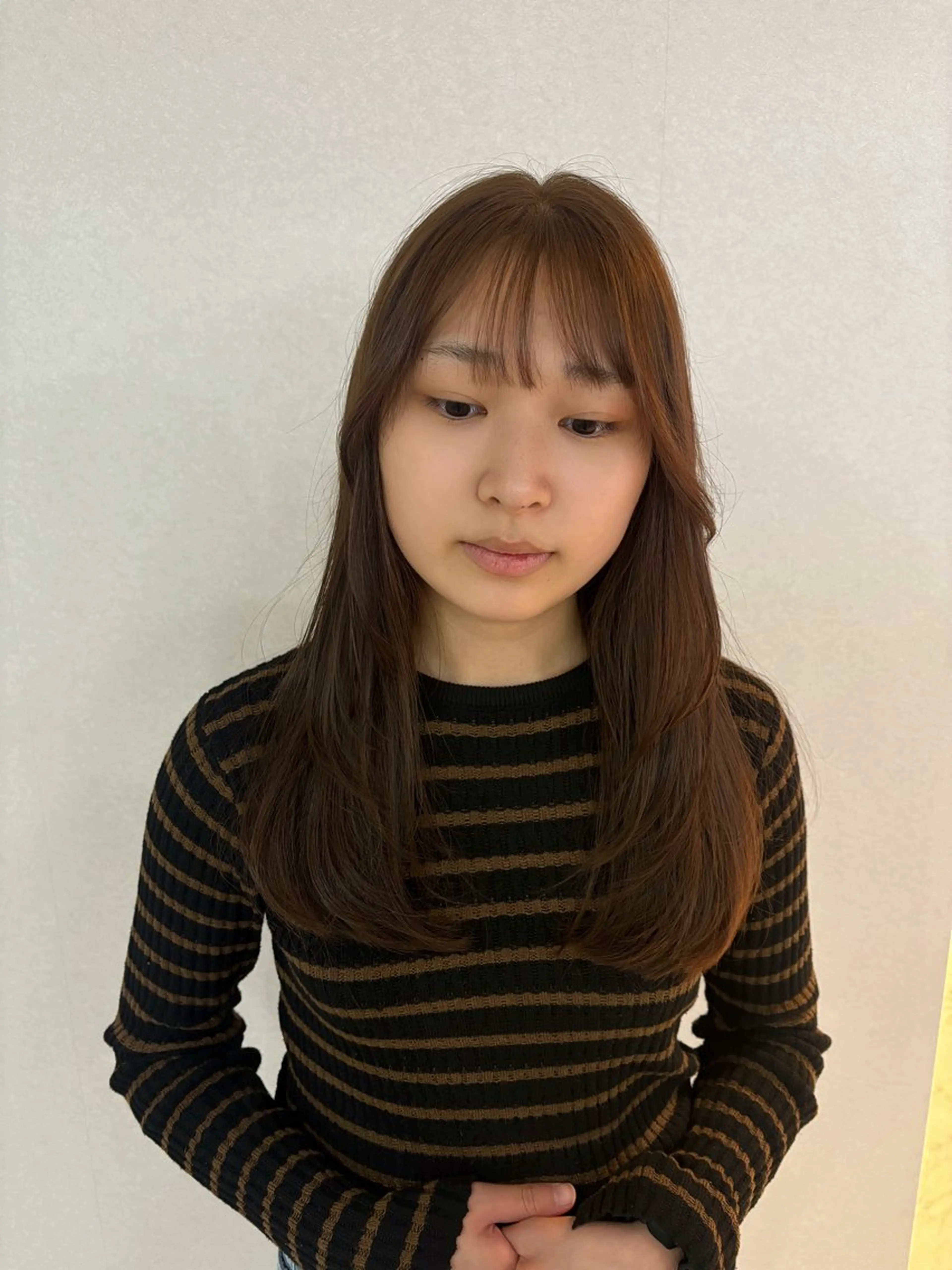 セミロング レイヤー/ウルフ/ 縮毛矯正/照井友梨のヘアスタイル