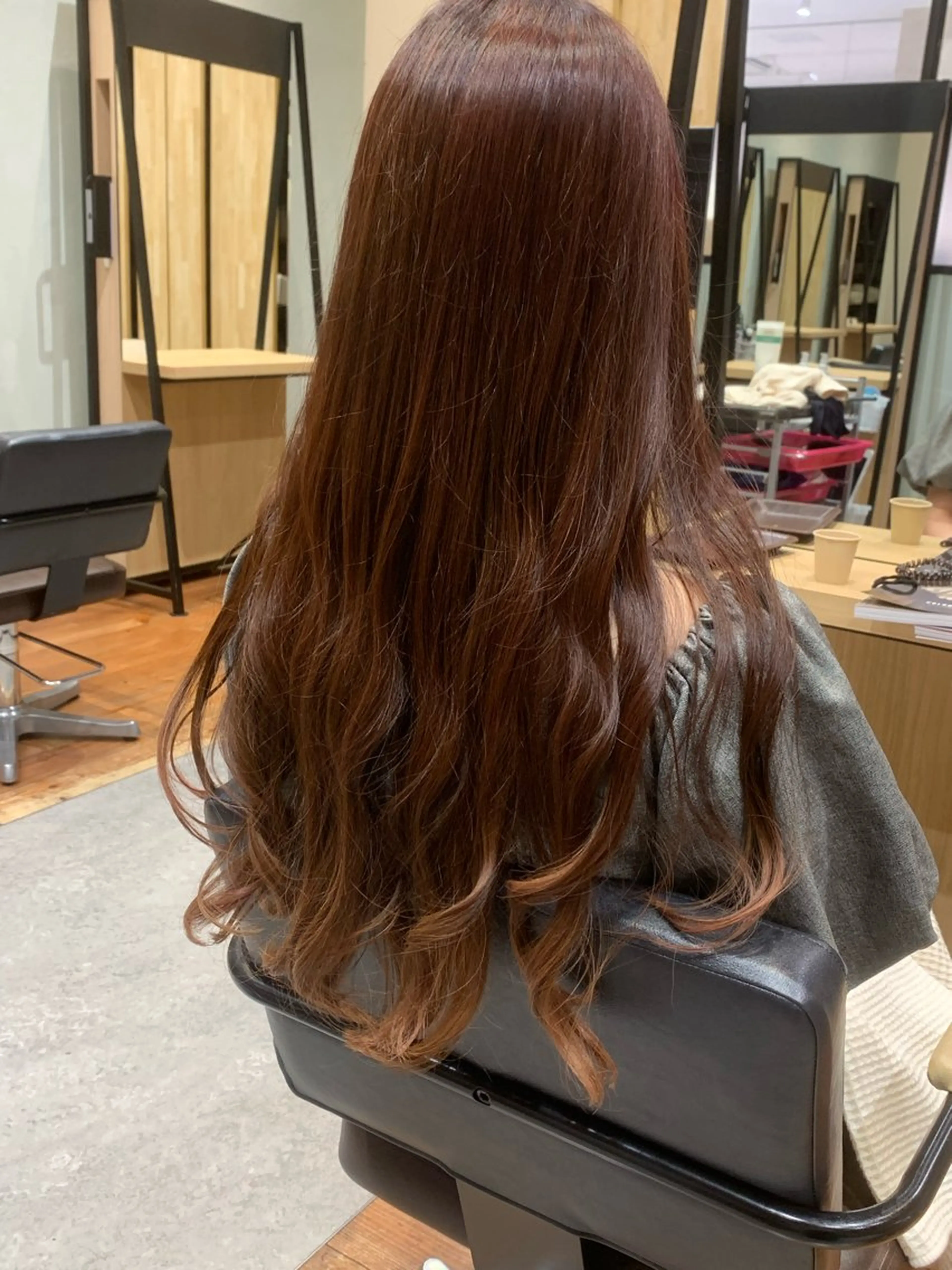 ロング カラー グラデーションカラー 【パリ研修済】貝沼 しおん（東海1位）のヘアスタイル