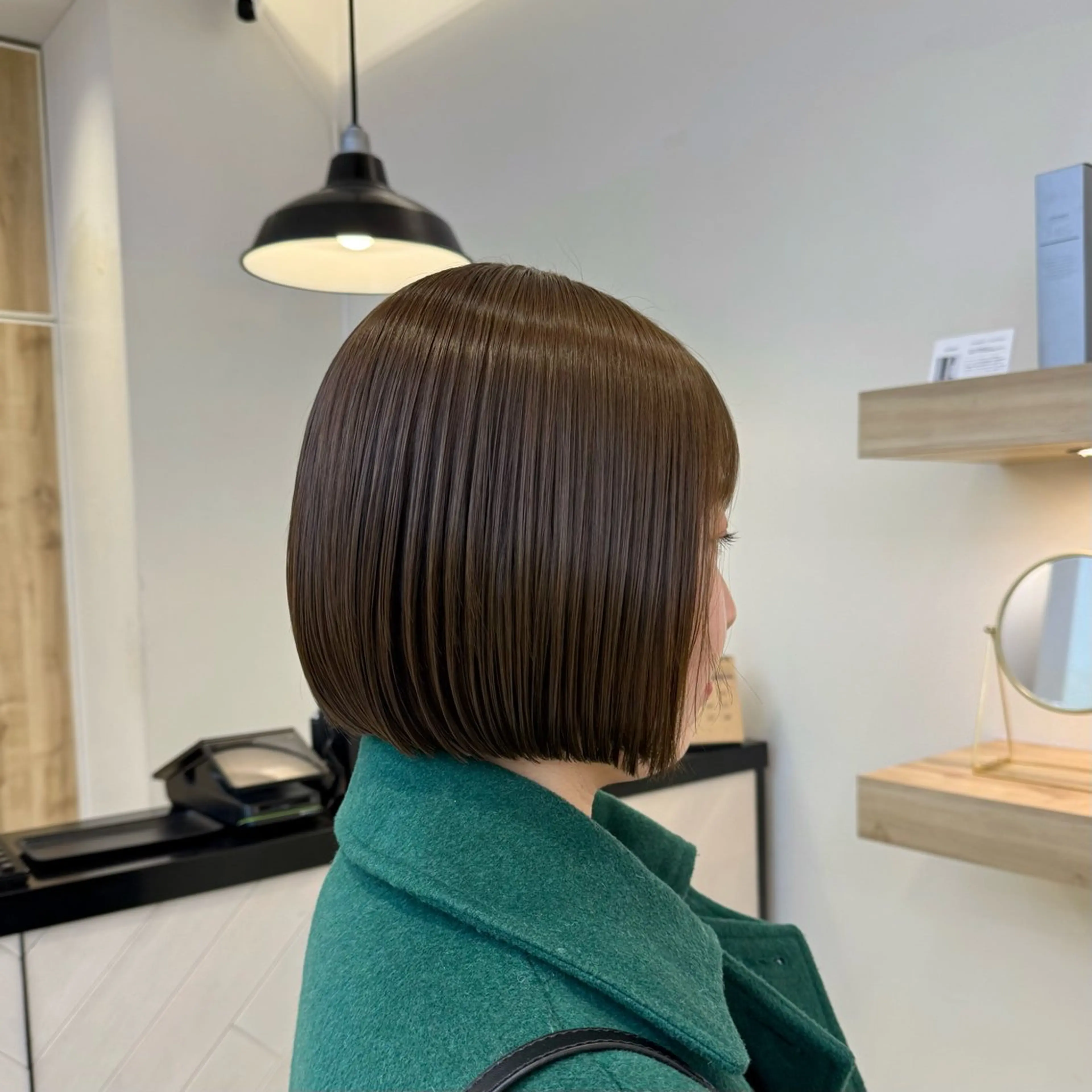 ショート カラー ブラウンカラー ボブ カット 柔らかパーマ🫧 いぎあやかのヘアスタイル
