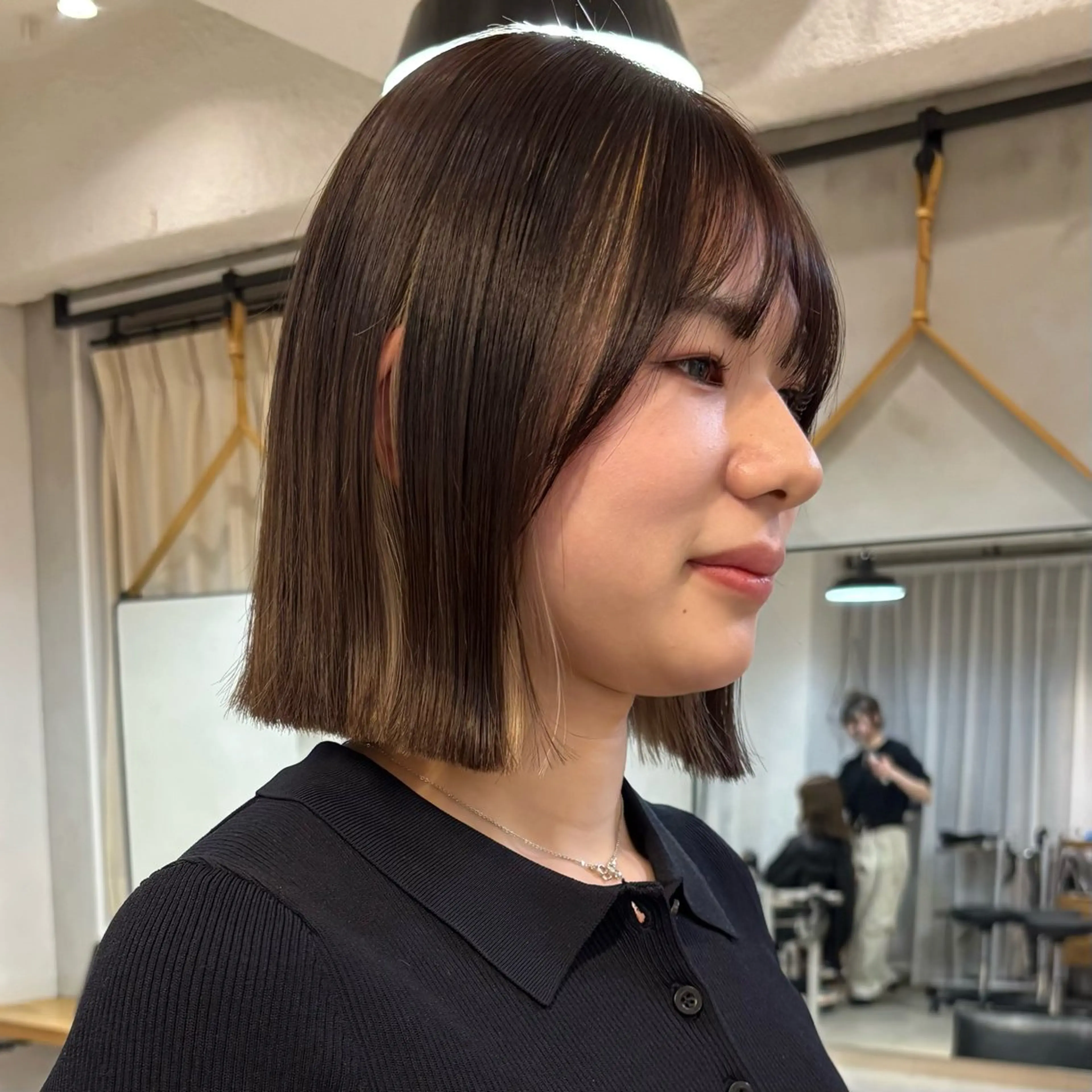 ショート 盛れる透明感カラー・ momokaのヘアスタイル