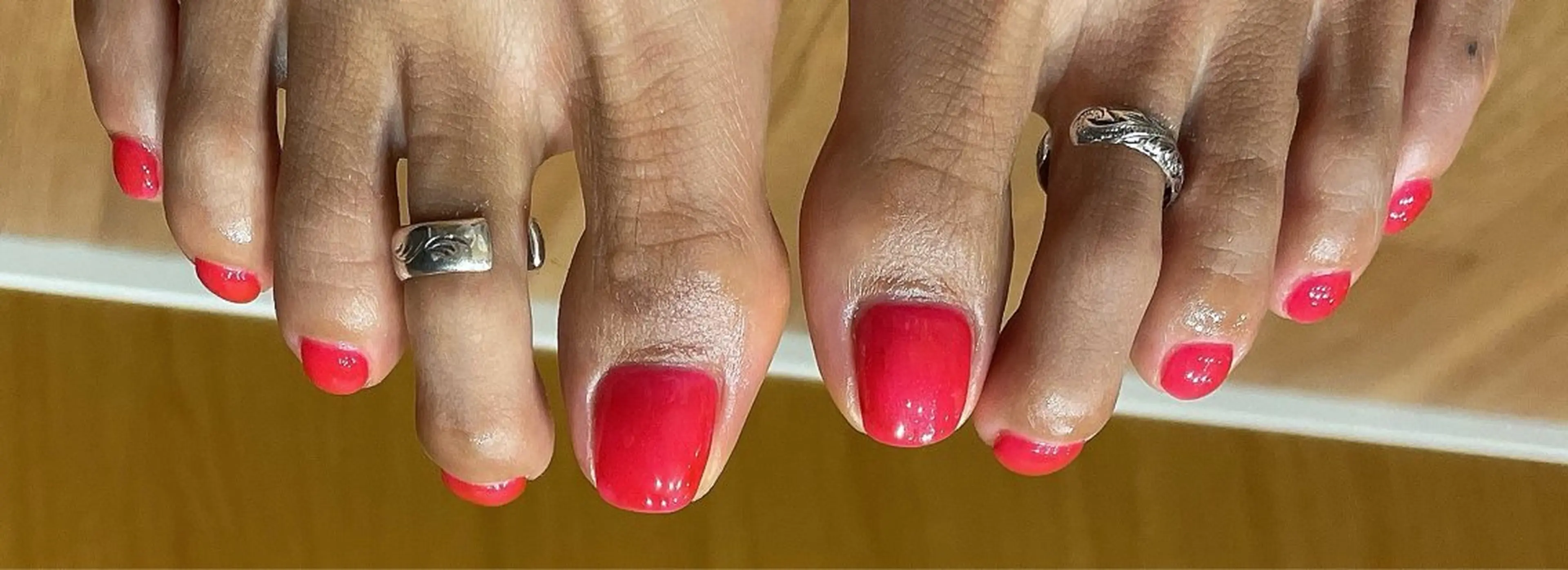 ネイル フットネイル liberté🫧 新小岩のネイルデザイン