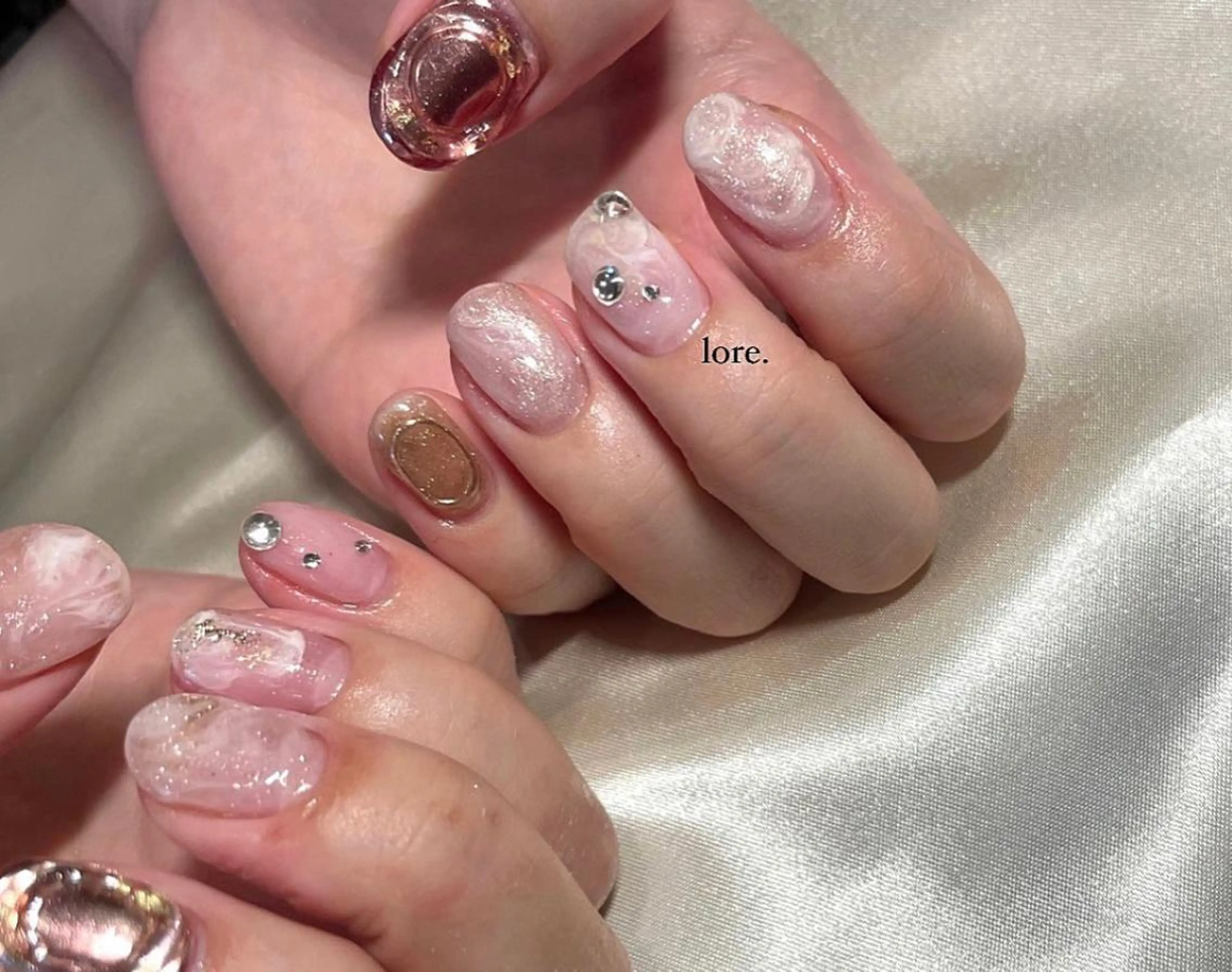 ネイル ハンドネイル lore. nailのネイルデザイン