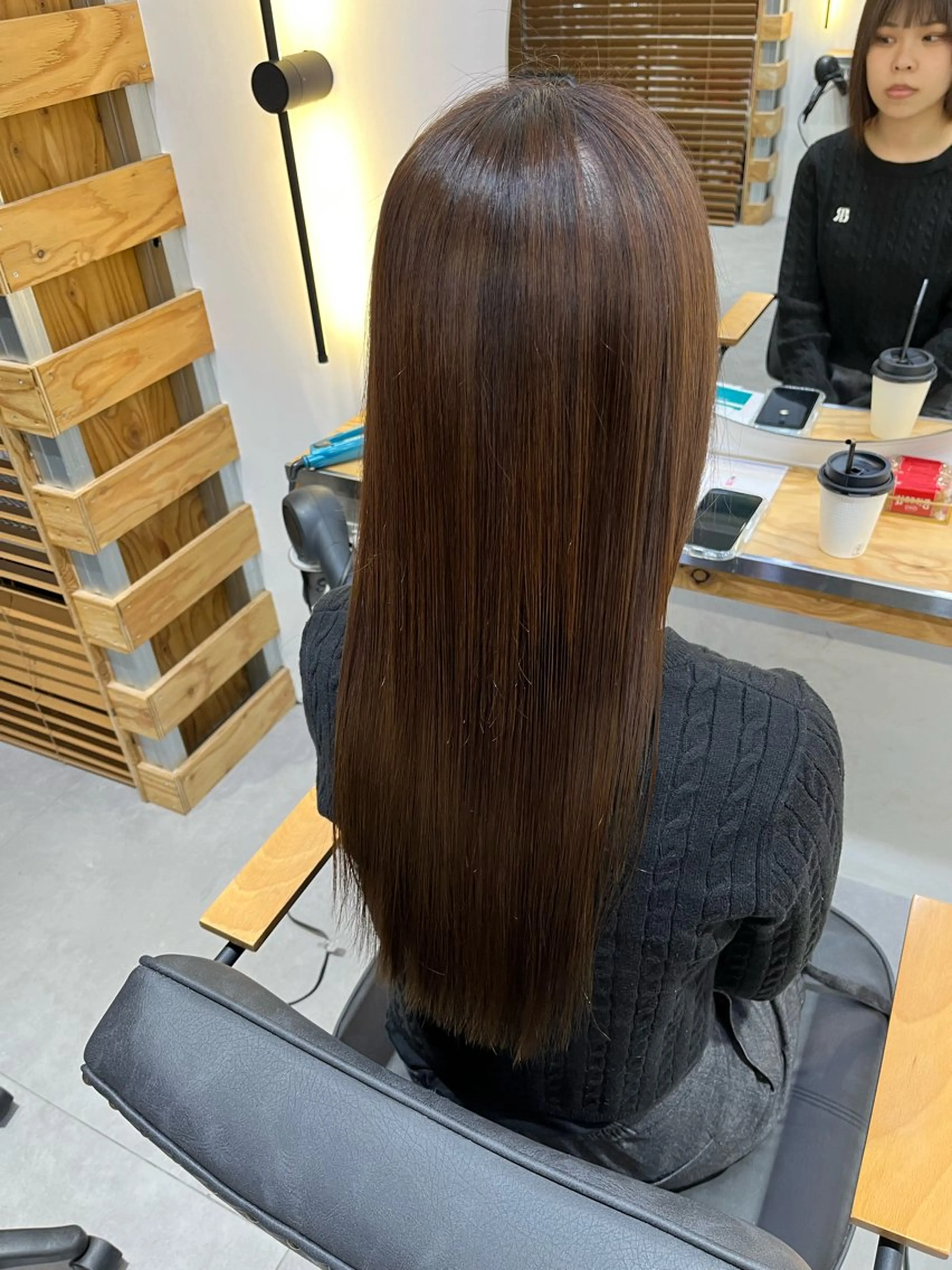 ロング トリートメント ブリーチなしカラー /ベージュカラーのヘアスタイル