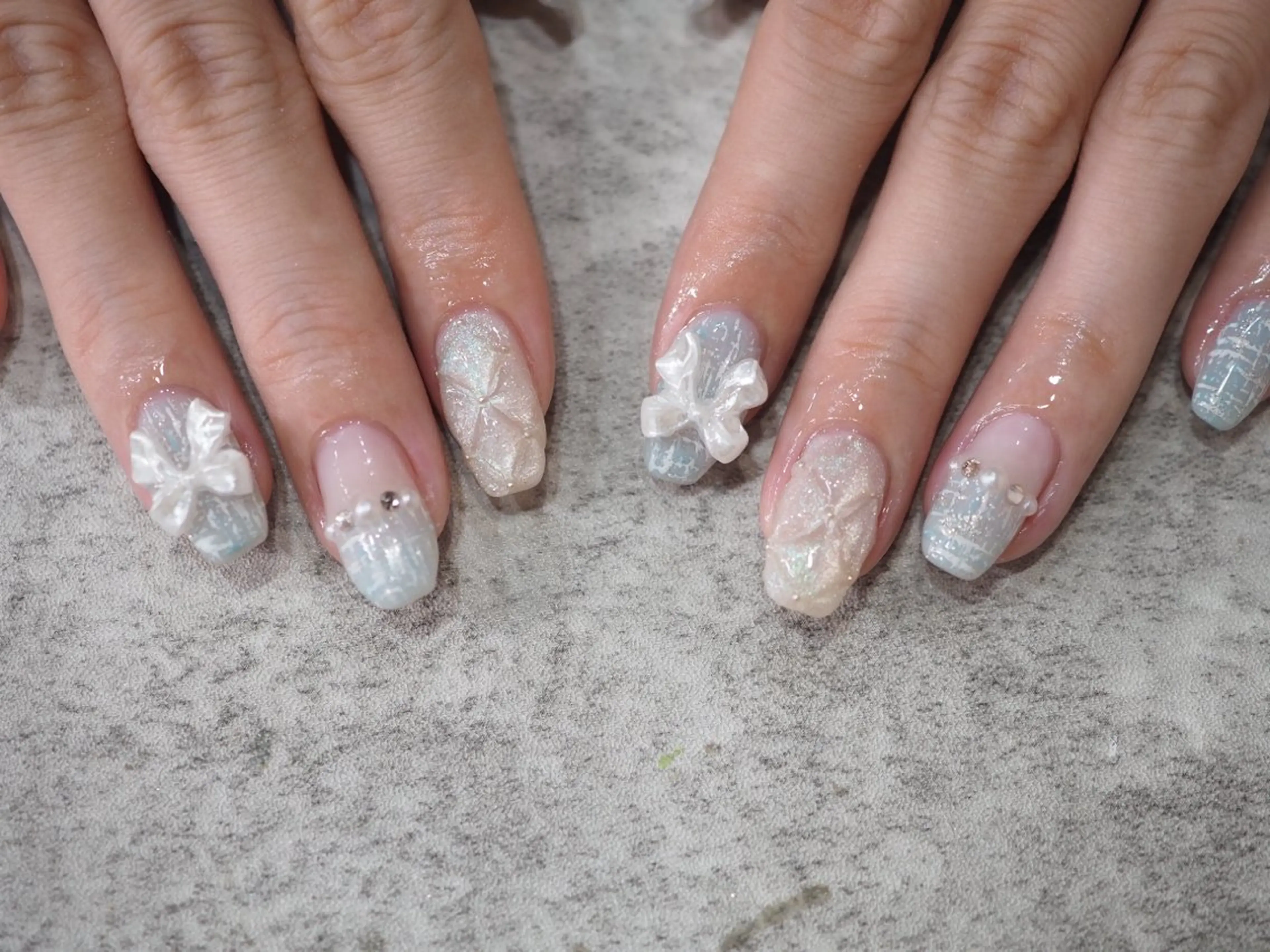 ネイル ハンドネイル glaNje shioriのネイルデザイン