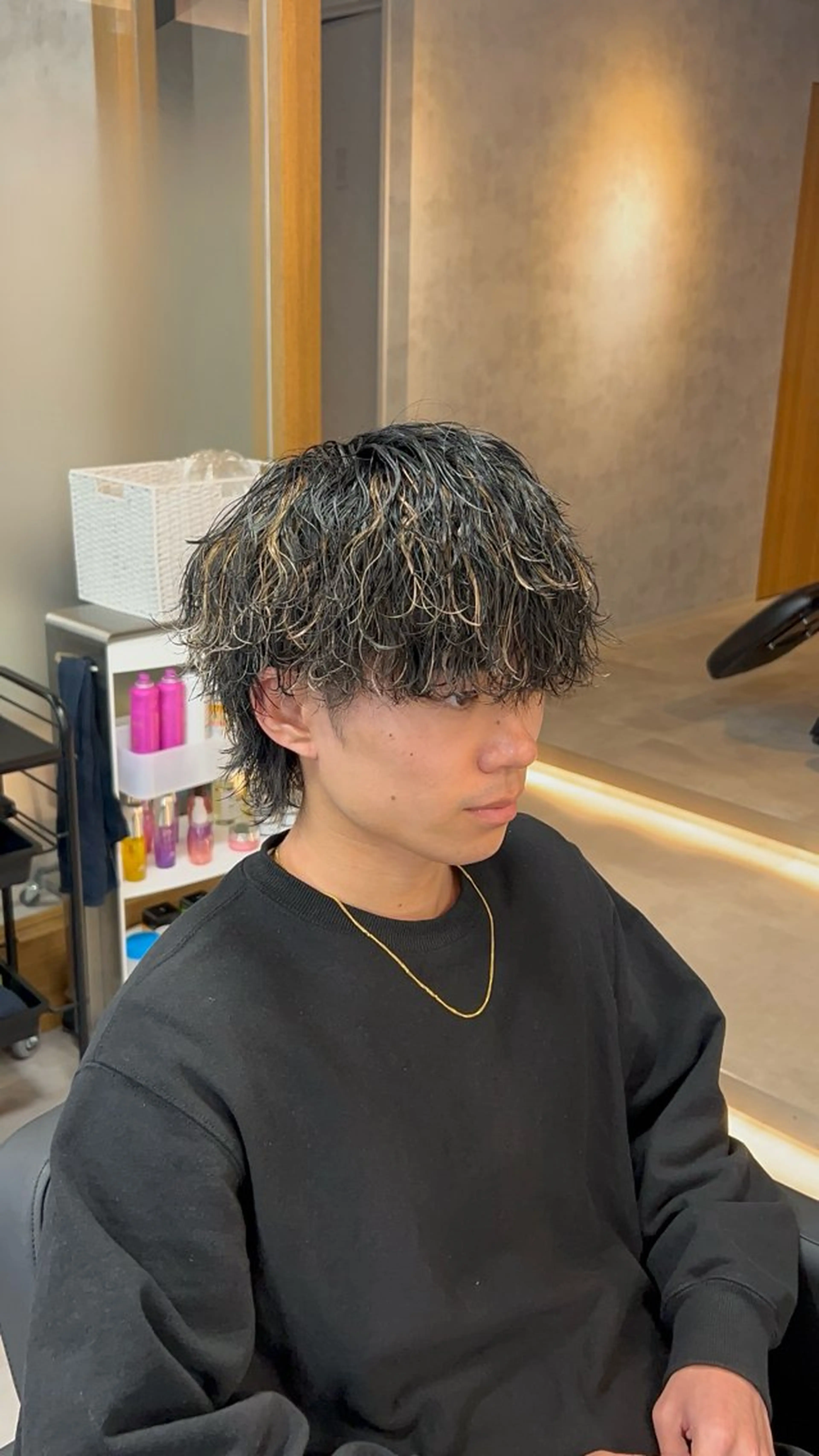 【👑期間限定ミニモ特別クーポン👑】メンズカット+パーマ+メッシュ🔥スタイリング込み‼️の写真