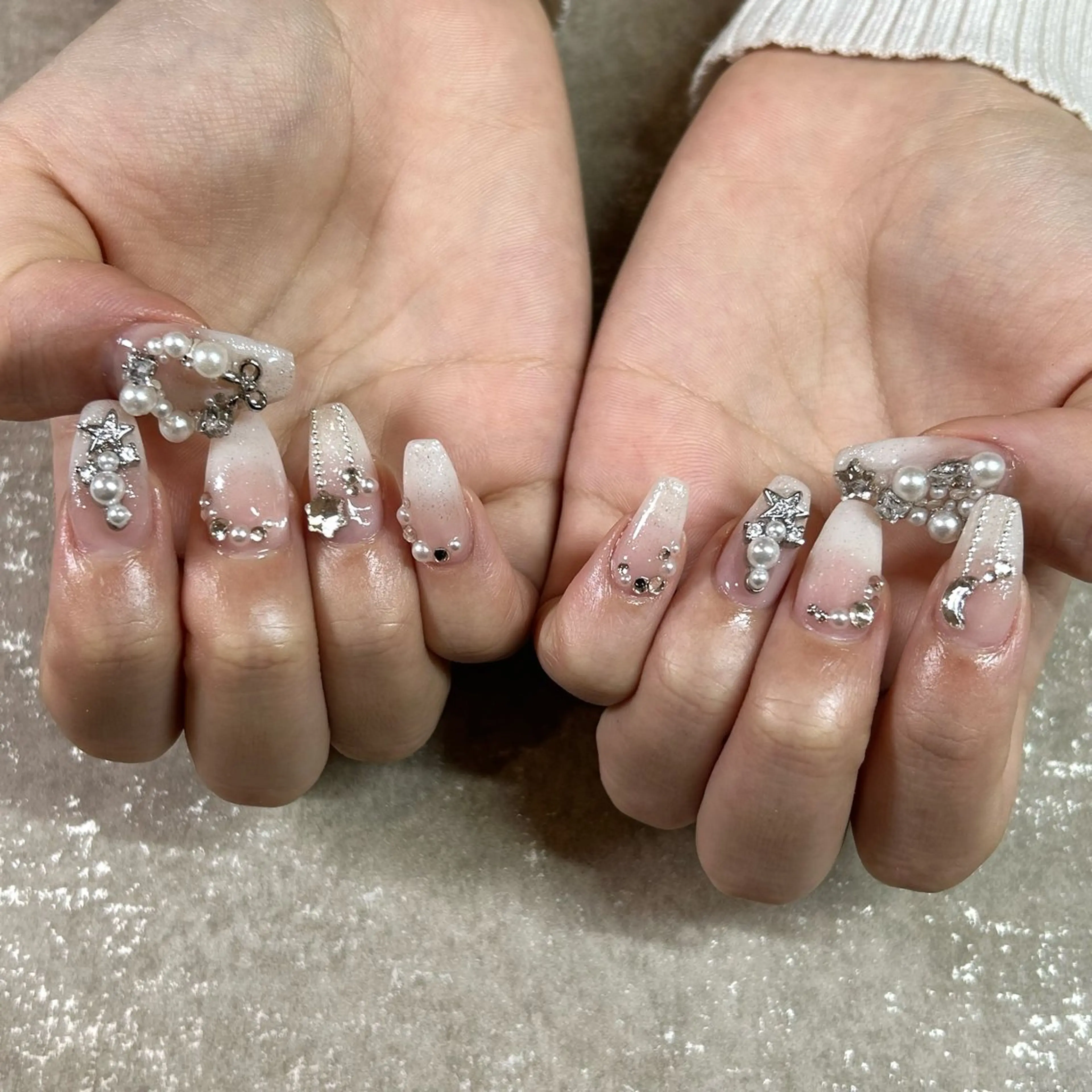 ネイル geniebyJVC ジニンのネイルデザイン