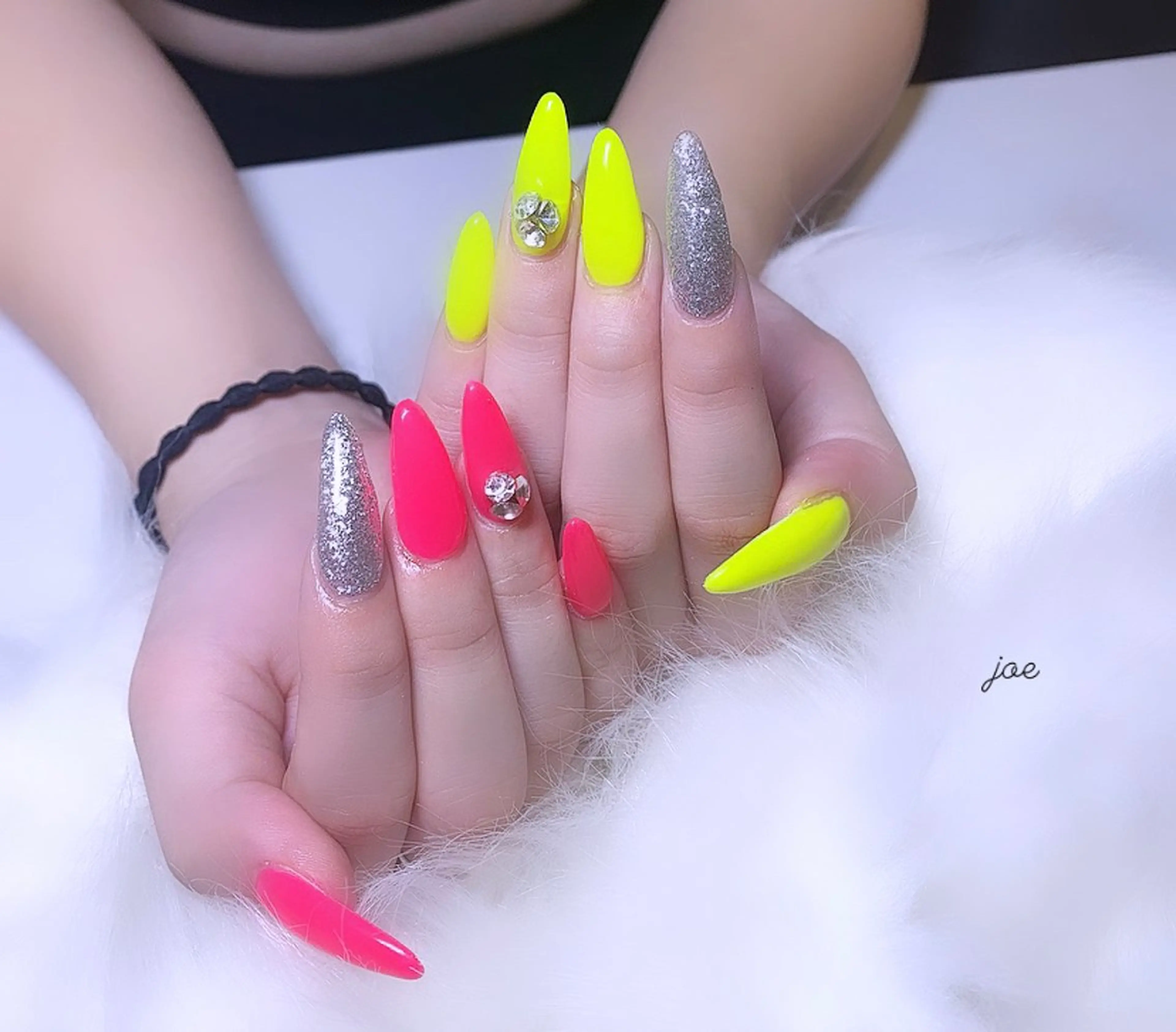 ネイル ロングネイル 石堂 さくらのネイルデザイン