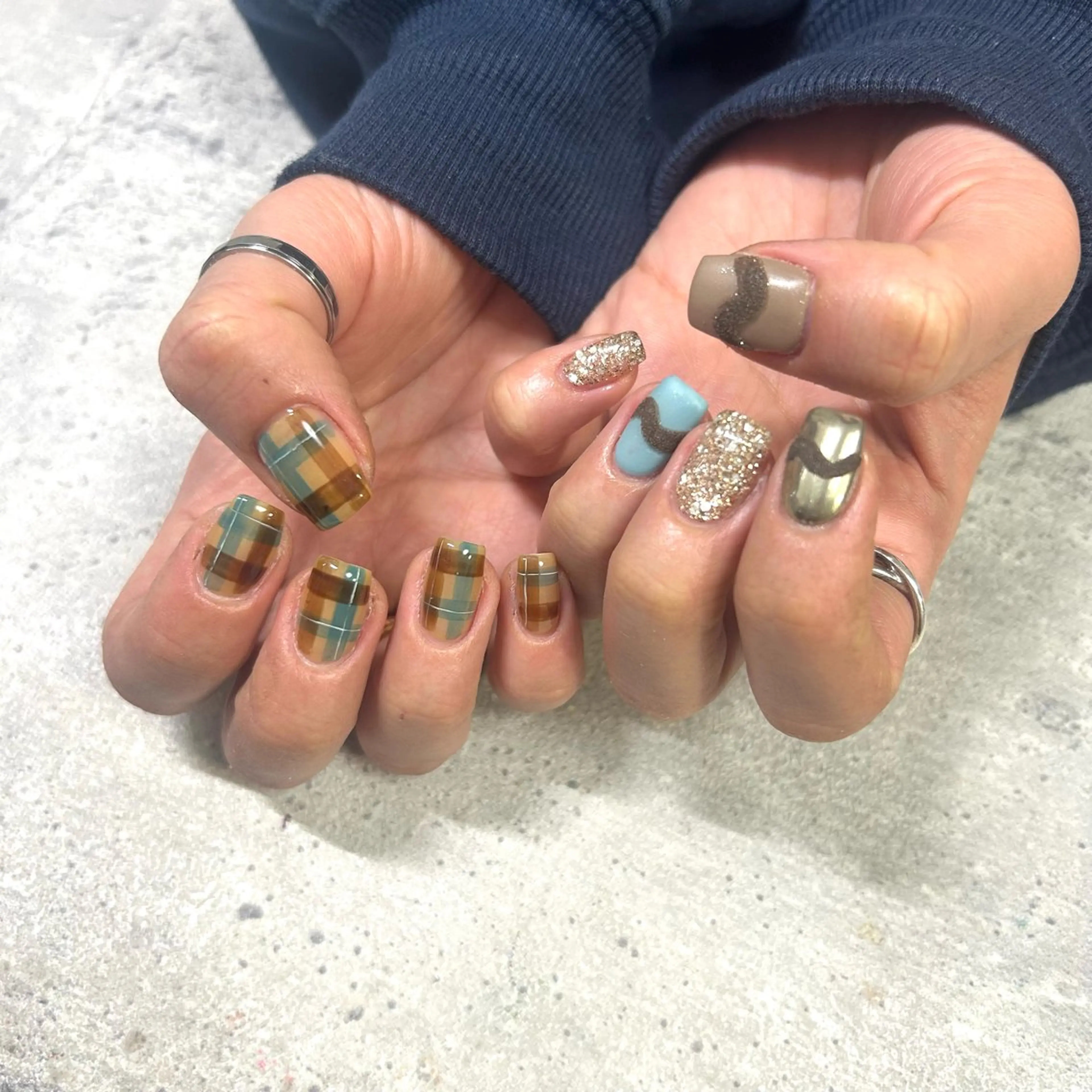 ネイル ハンドネイル ハンドケア 今福鶴見ネイル 8(ｴｲﾄ)のネイルデザイン