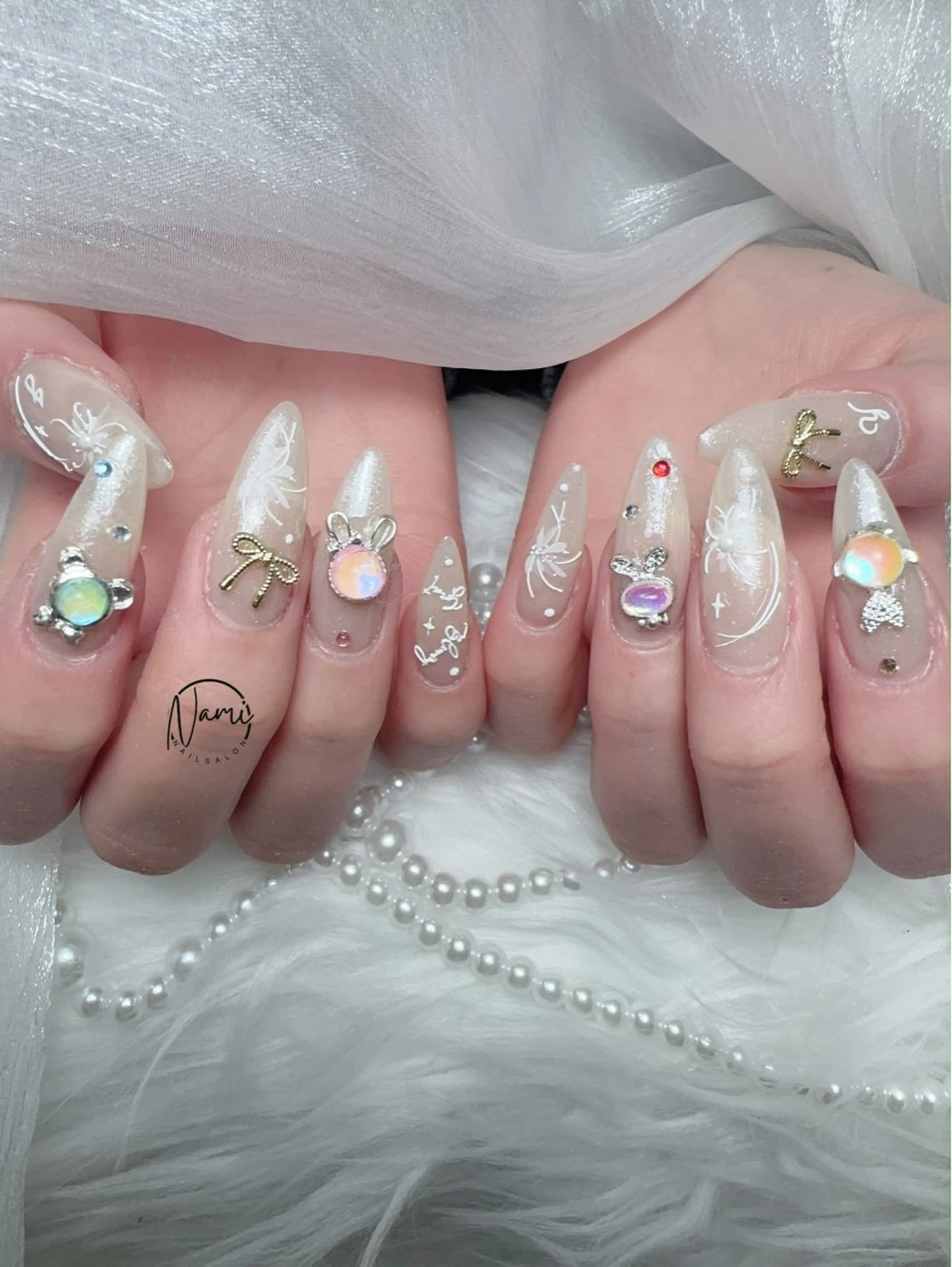 ネイル 長さ出し ガーリー 韓国ネイル ロングネイル 持ち込み ハンドネイル Nami nail salonのネイルデザイン