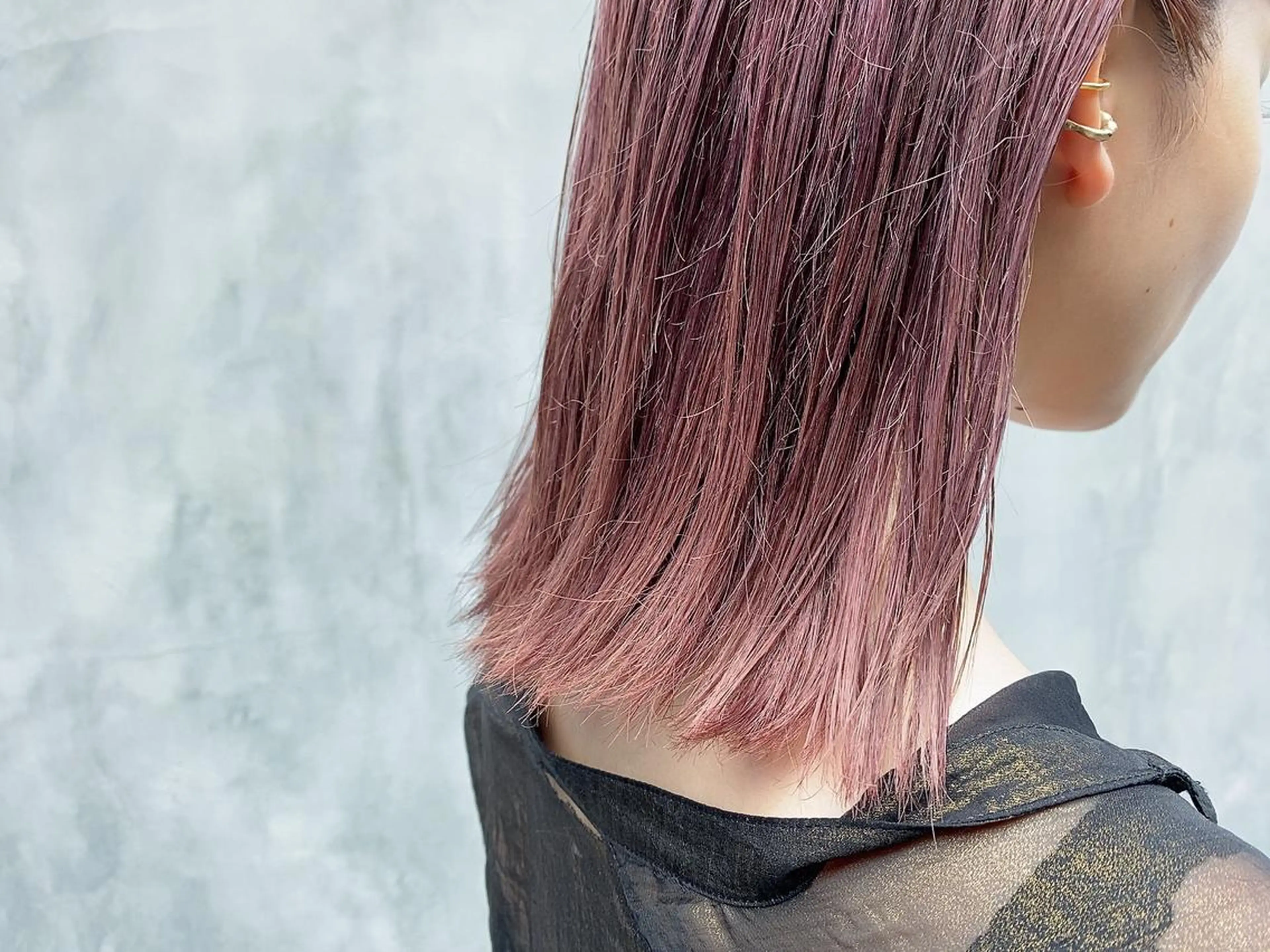 ミディアム カラー パーマ ヘアアレンジ メンズ キッズ ネイル マツエク・マツパ ベージュカラー ピンクカラー ピンクベージュ カラーマツエク ピンク インナーカラー/ KANAのヘアスタイル