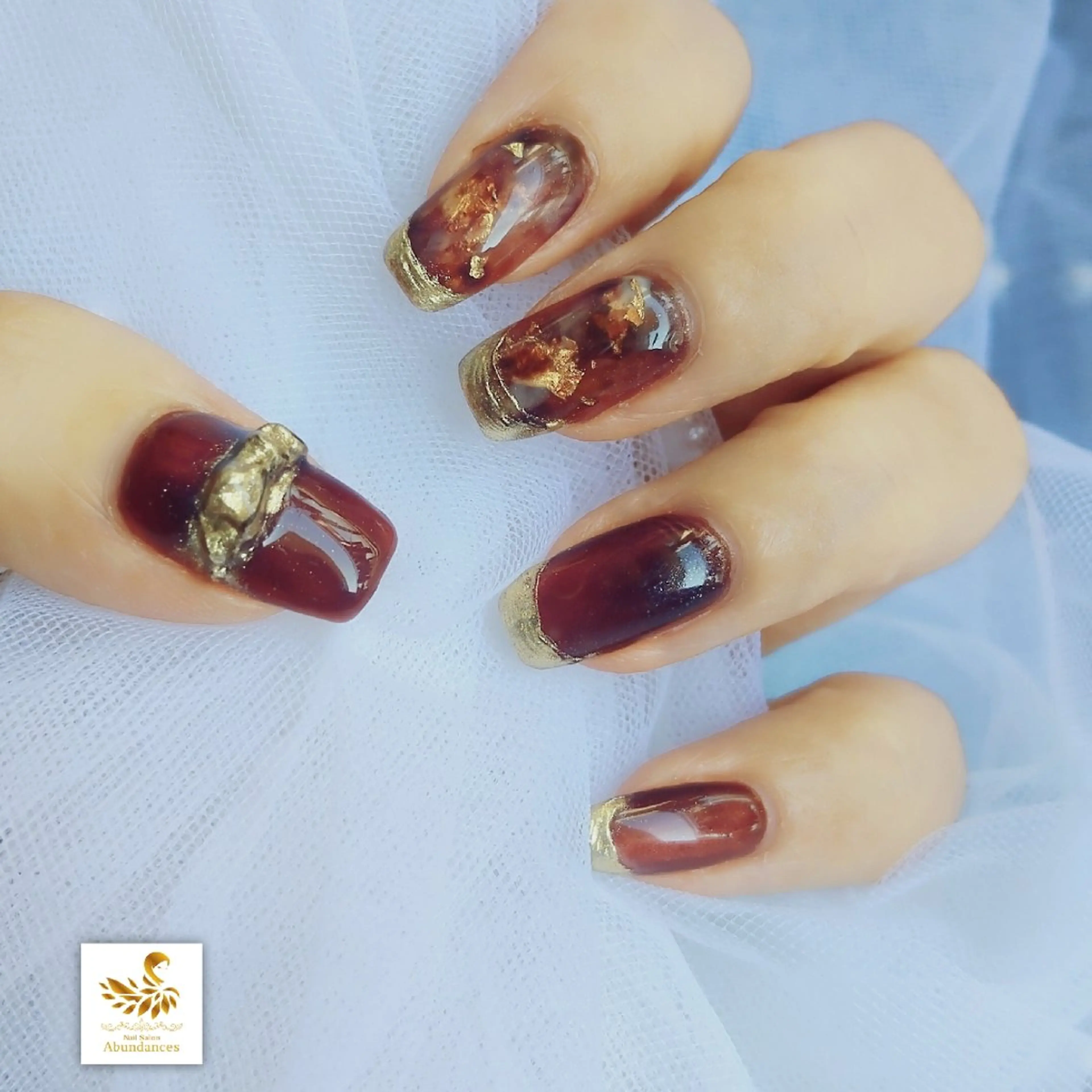 ネイル べっ甲ネイル ボルドー ハンドネイル 完全予約制個室サロン Abundancesのネイルデザイン
