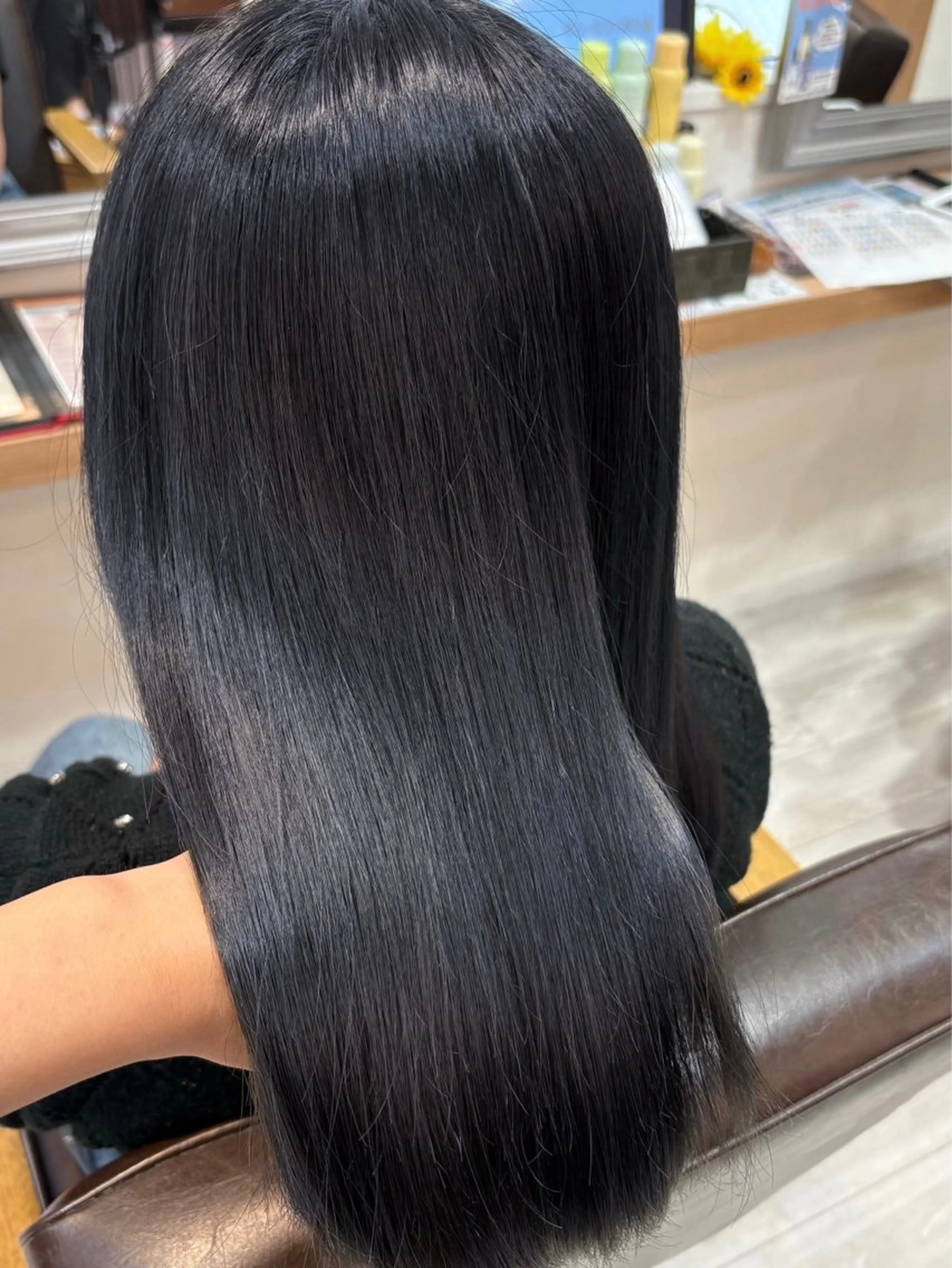 ミディアム カラー ヘアカラー トリートメント 寒色/艶カラー 🐺❄️/ yuu.のヘアスタイル