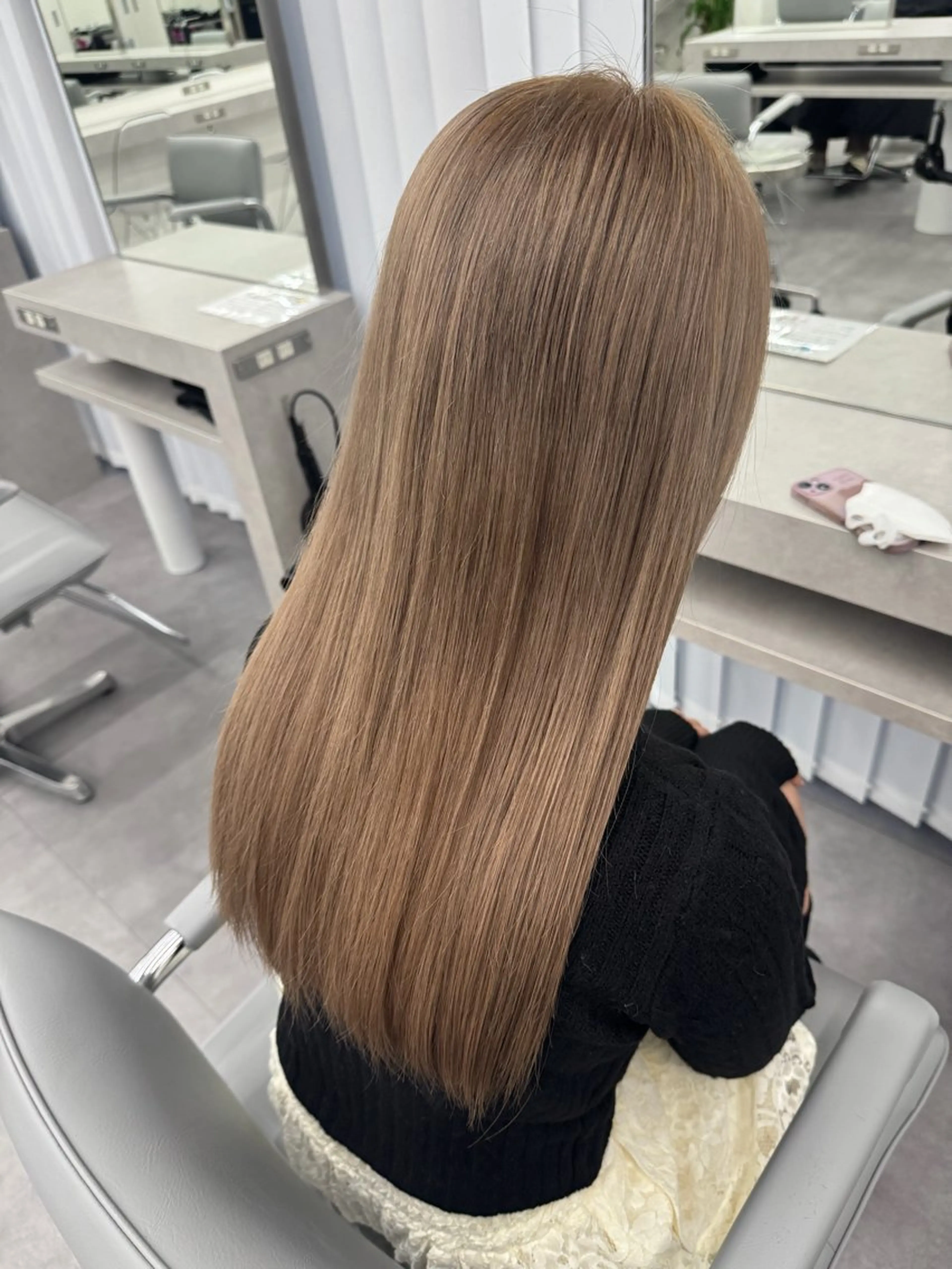 🌷当日限定🌷全体ブリーチ+全体カラー+トリートメントの写真