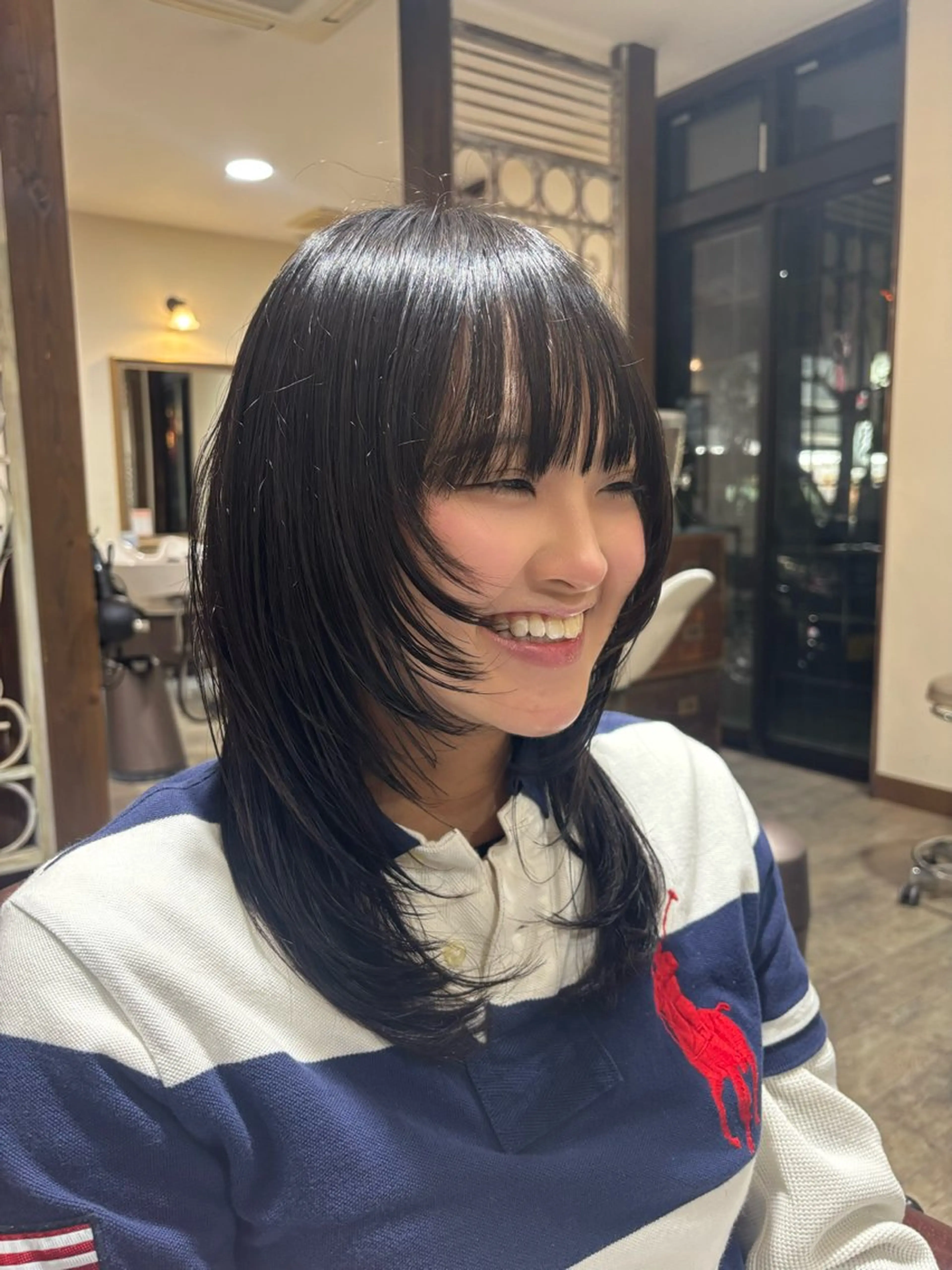 セミロング カット ヘアカラー トリートメント 曲がるストレート/ レイヤー/大野真央のヘアスタイル