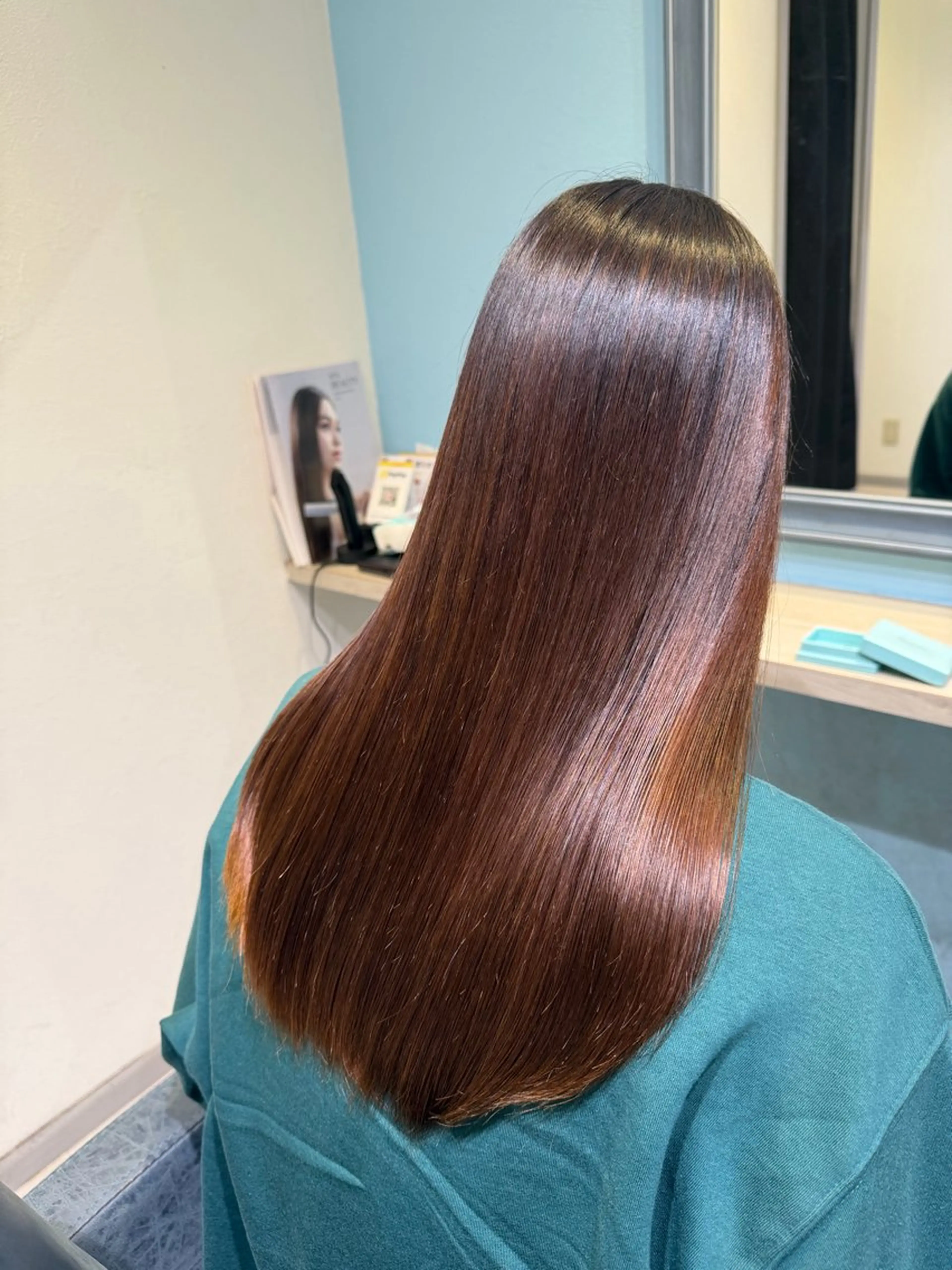 セミロング カット 縮毛矯正 トリートメント Lia所属・縮毛矯正の達人 ☆　松本のヘアスタイル