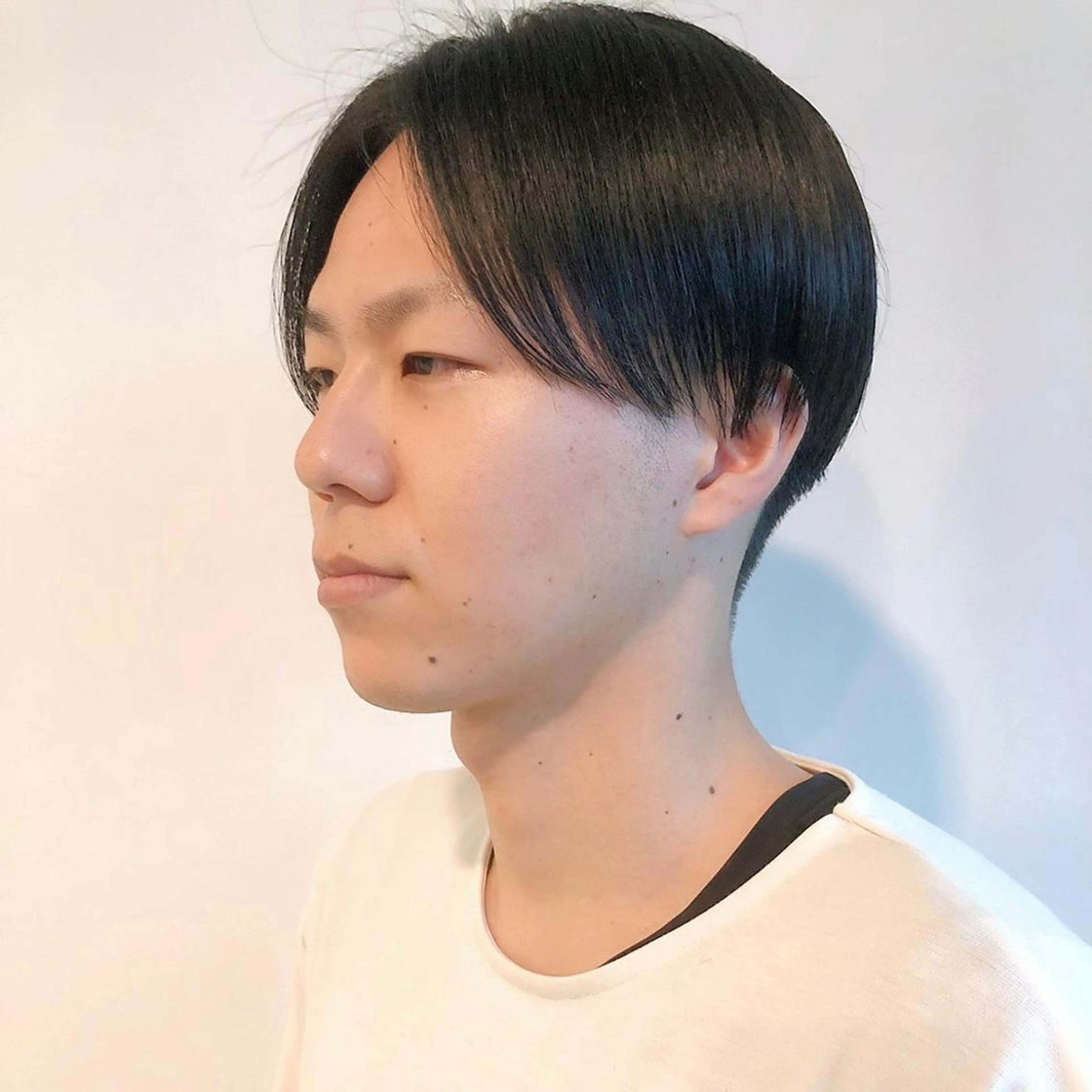 ショート メンズ センターパート カット トリートメント カットハウスwith所属・角田 翔太郎のヘアスタイル