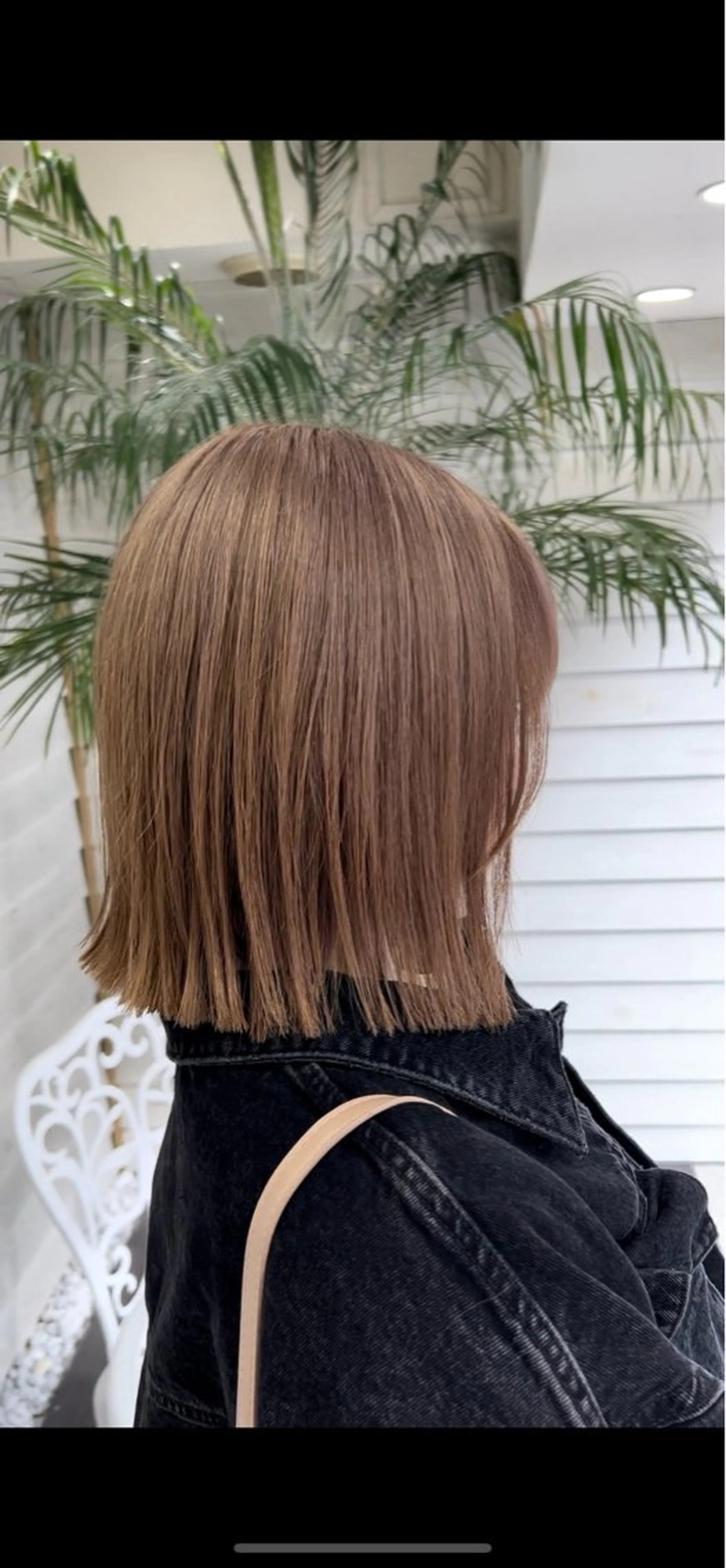 ミディアム カラー 伊藤 鈴葉のヘアスタイル