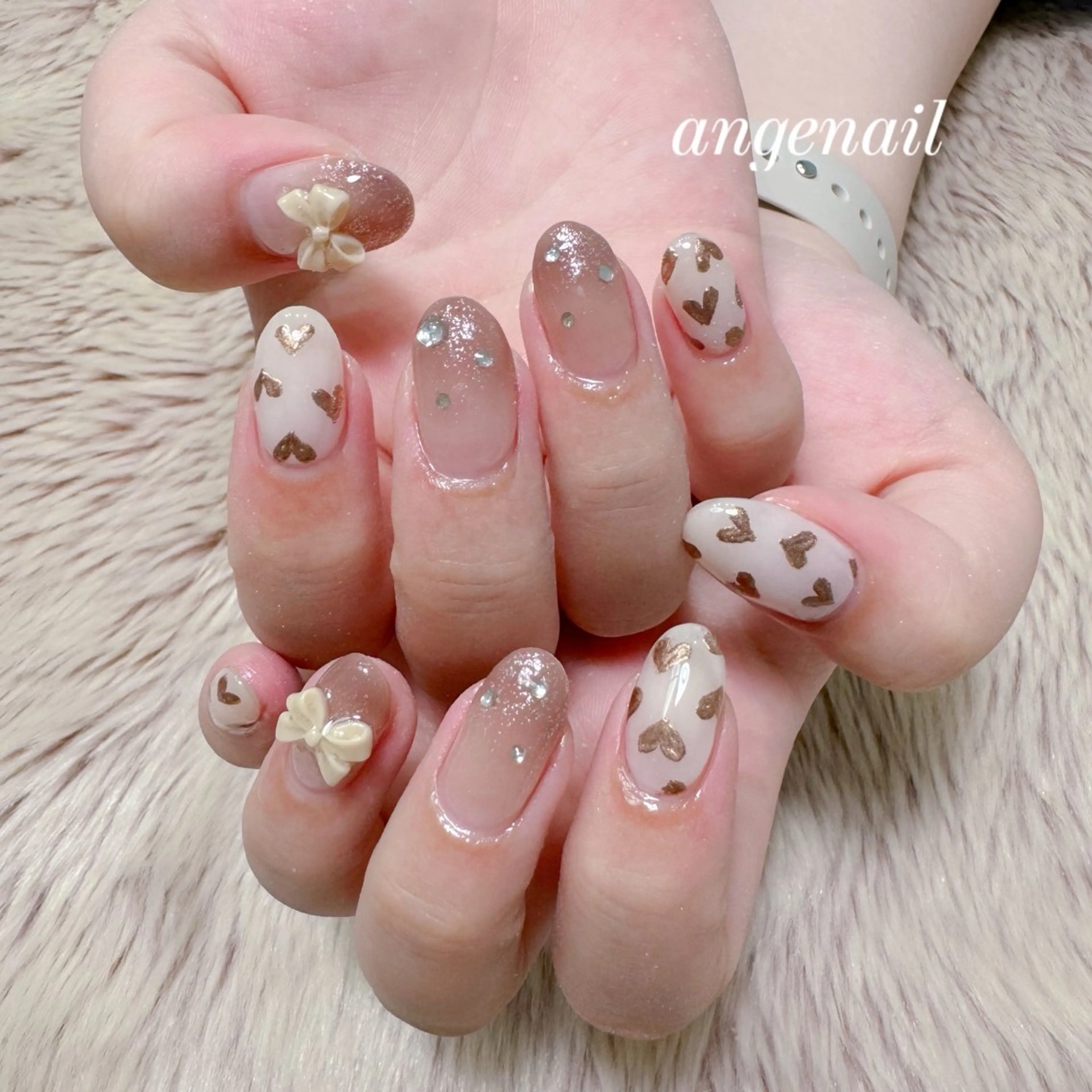 ネイル ハンドネイル オーナーネイリスト MAKIのネイルデザイン