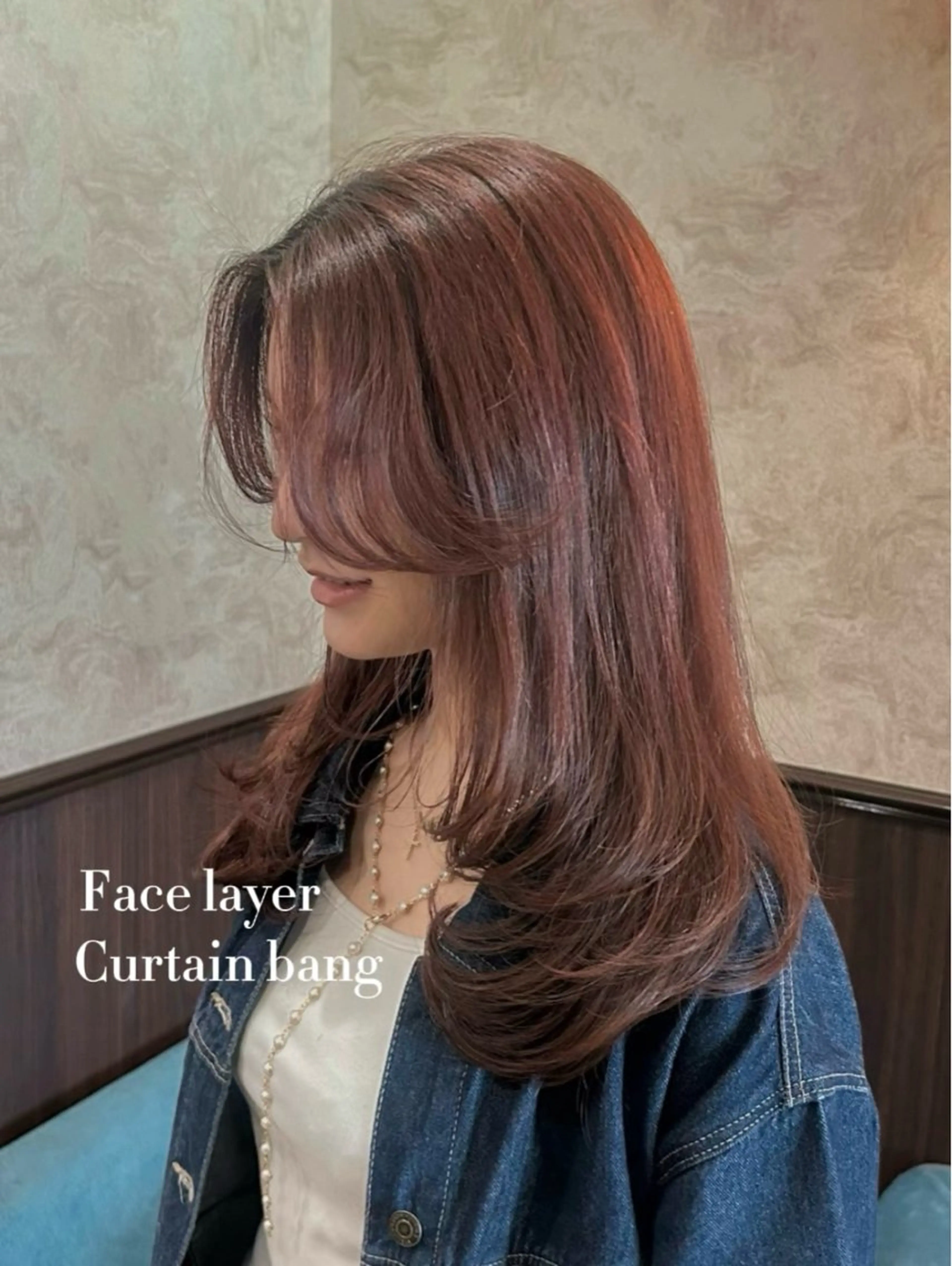 セミロング Momo/海外ヘア /レイヤー/艶カラーのヘアスタイル