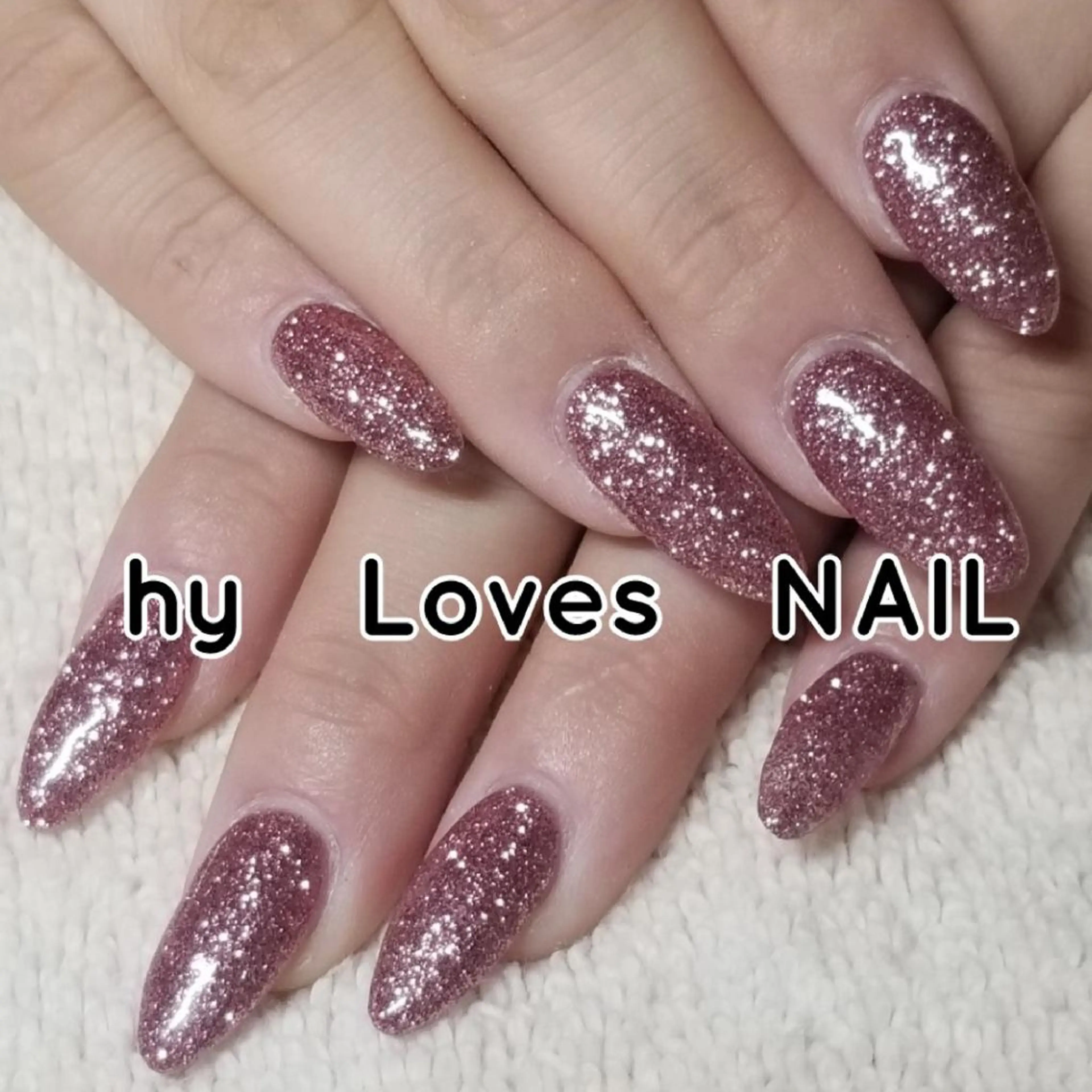 ネイル ラメ(グリッター) ワンカラーネイル ピンク スカルプネイル ハンドネイル よしだ ひろきのネイルデザイン