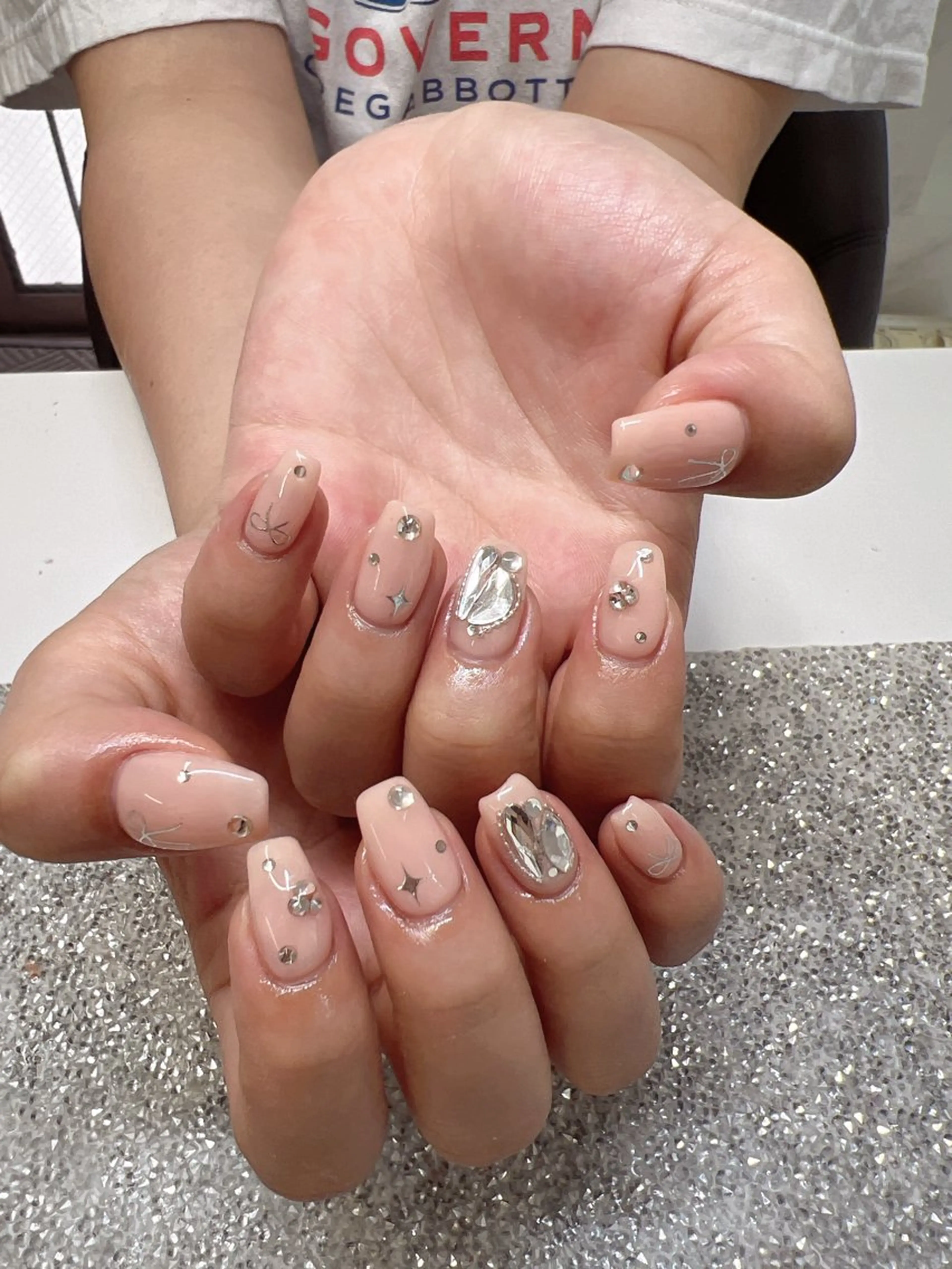 ネイル ガレンドウ 白澤 愛子のネイルデザイン