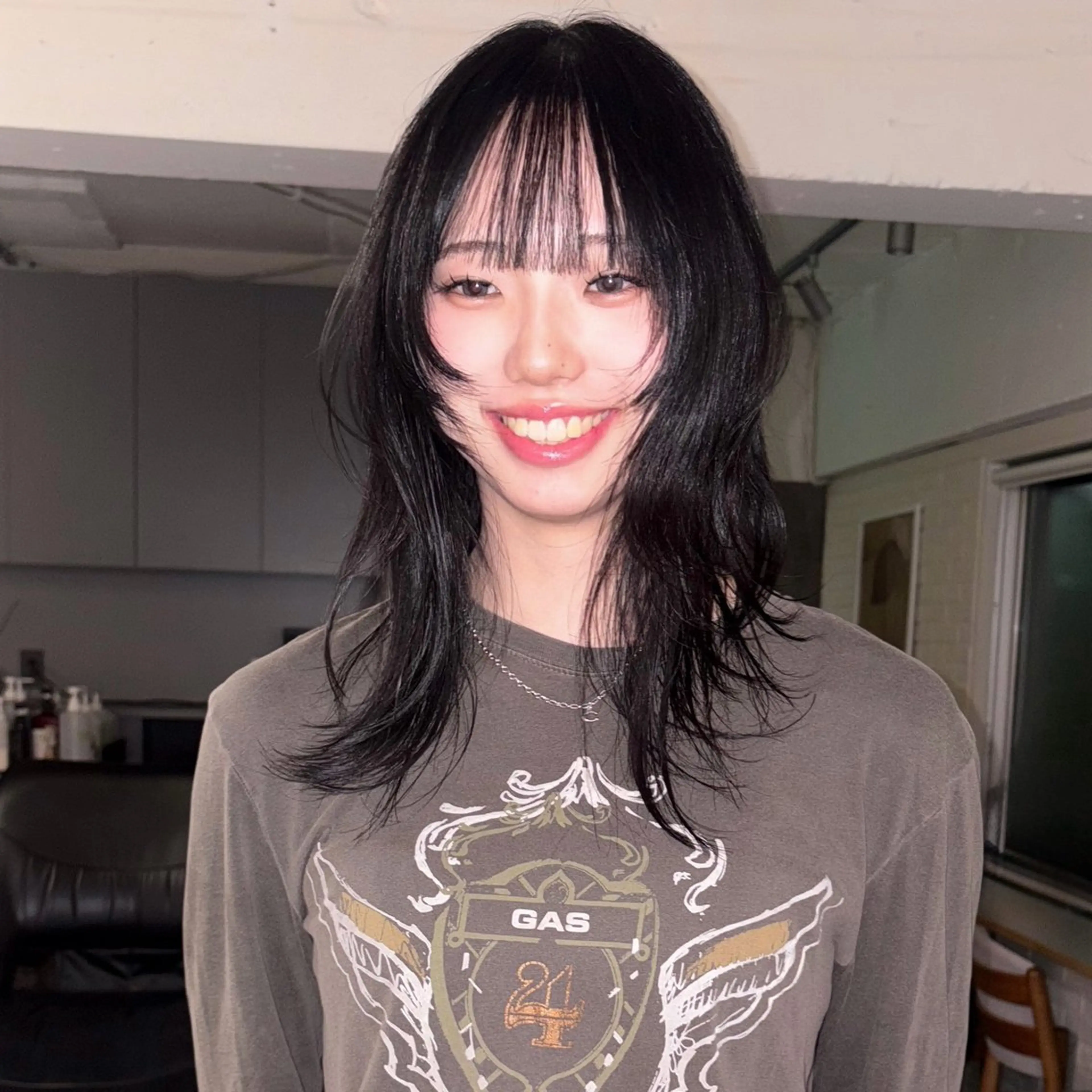 セミロング レイヤーカット🐩 透明感カラー モカのヘアスタイル