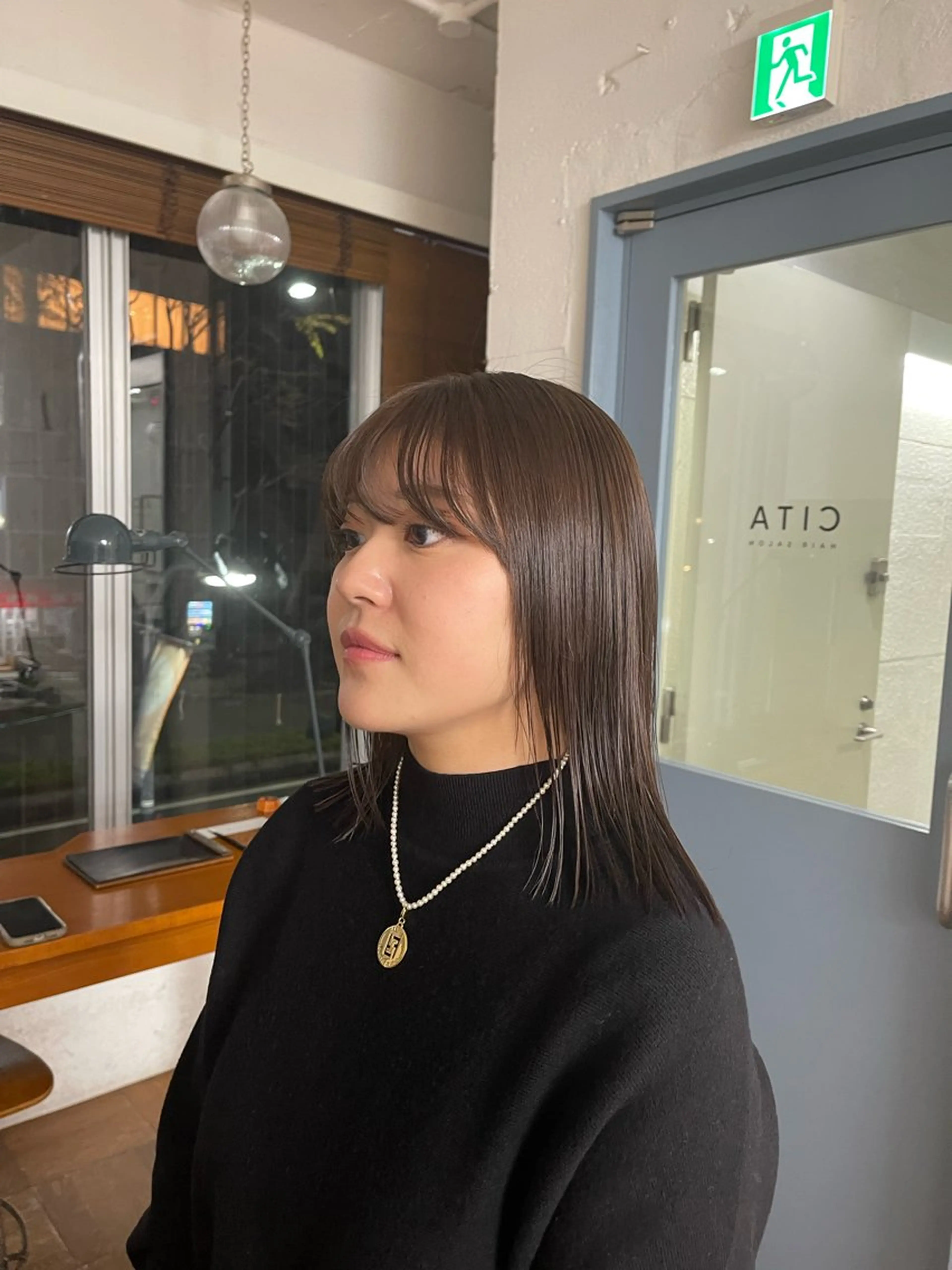 ミディアム CITA ロナンのヘアスタイル