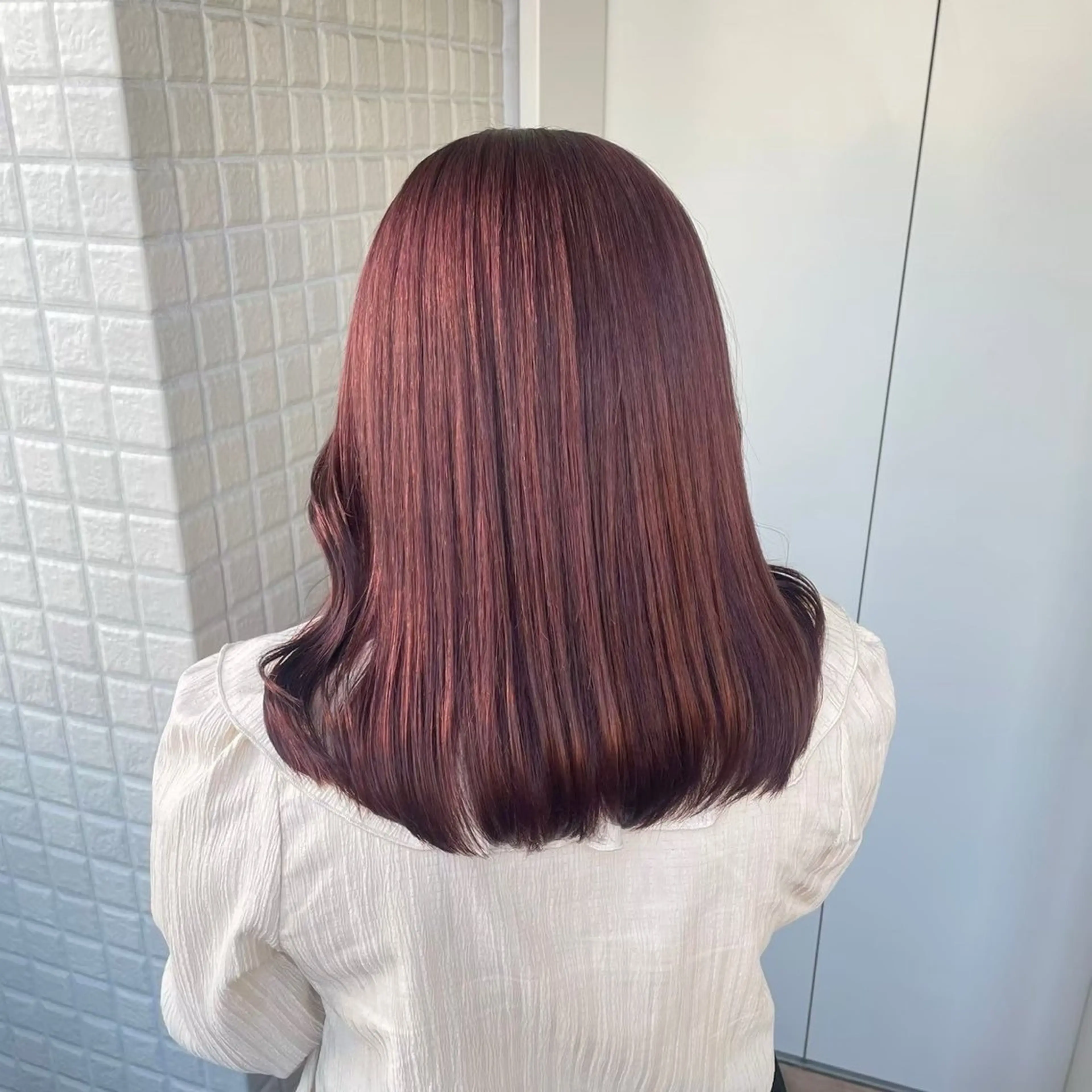 カラー 向山 月雫のヘアスタイル