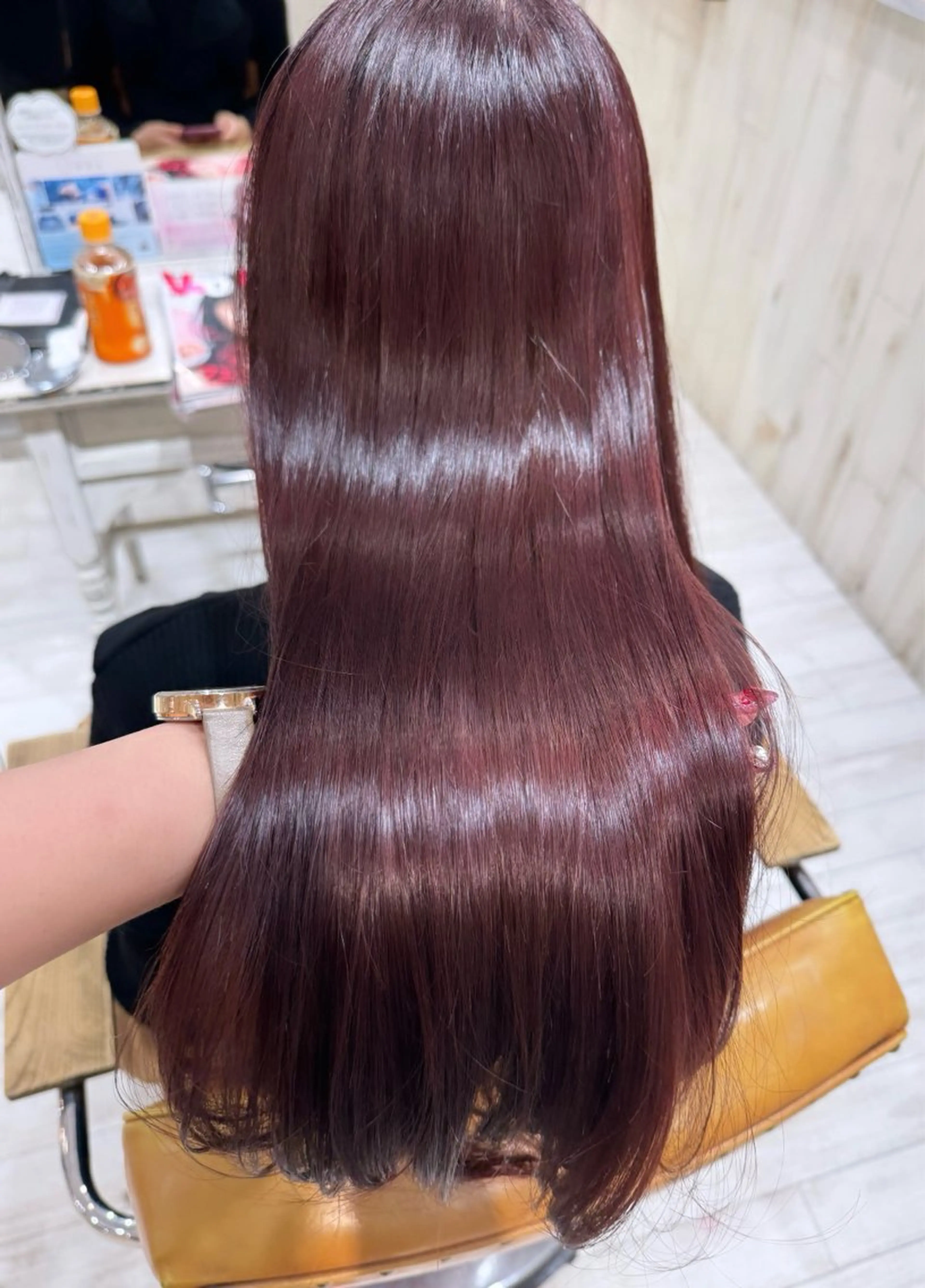 ロング レイヤーカット/ 透明感カラー🤍楓のヘアスタイル