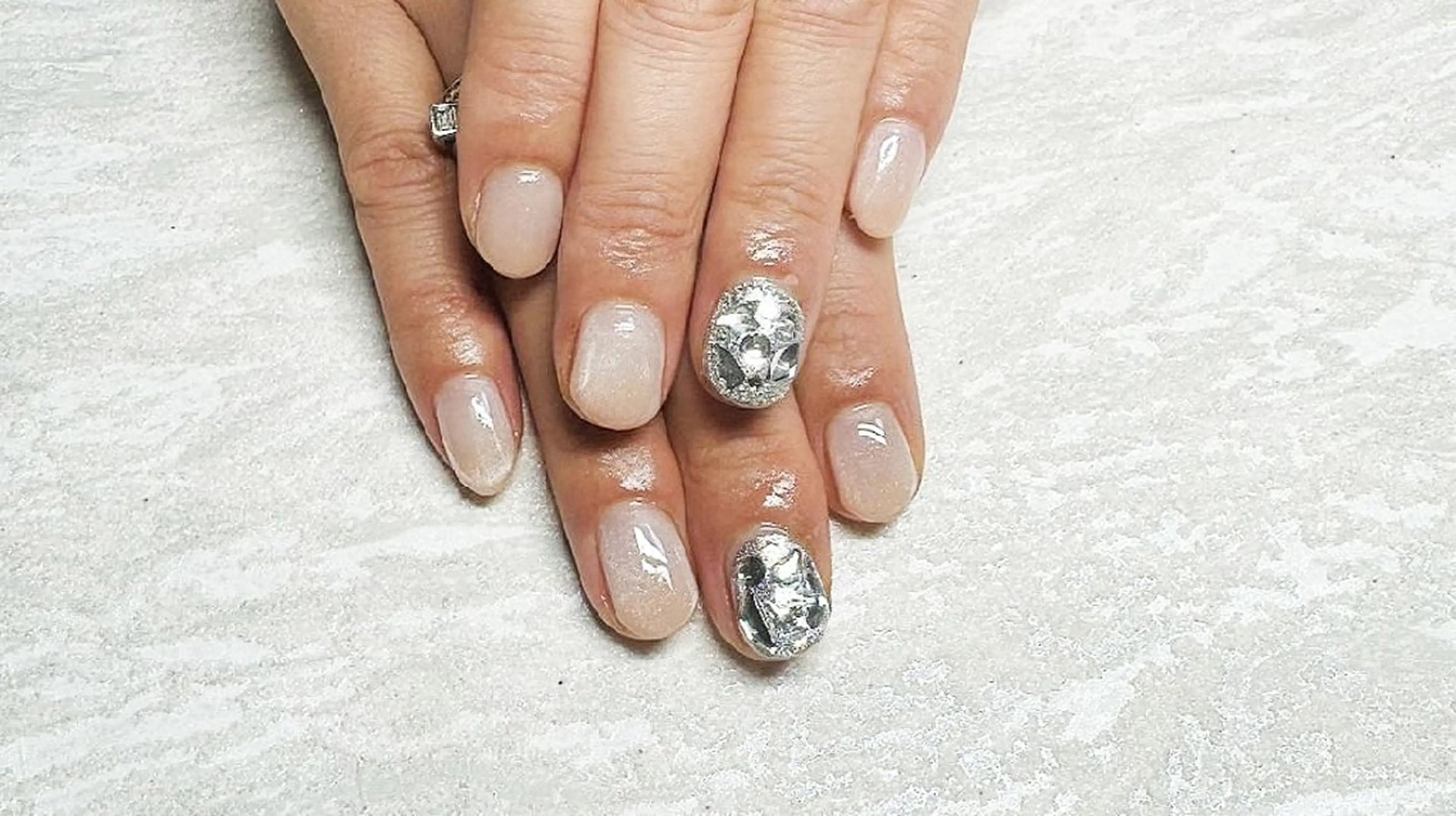 ネイル JULIE NAILのネイルデザイン